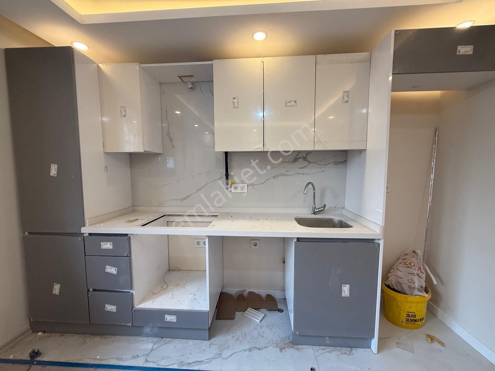 İstanbul House'dan B.evler'de Sıfır Binada 2+1 Bahçe Katı Daire - Görsel 6