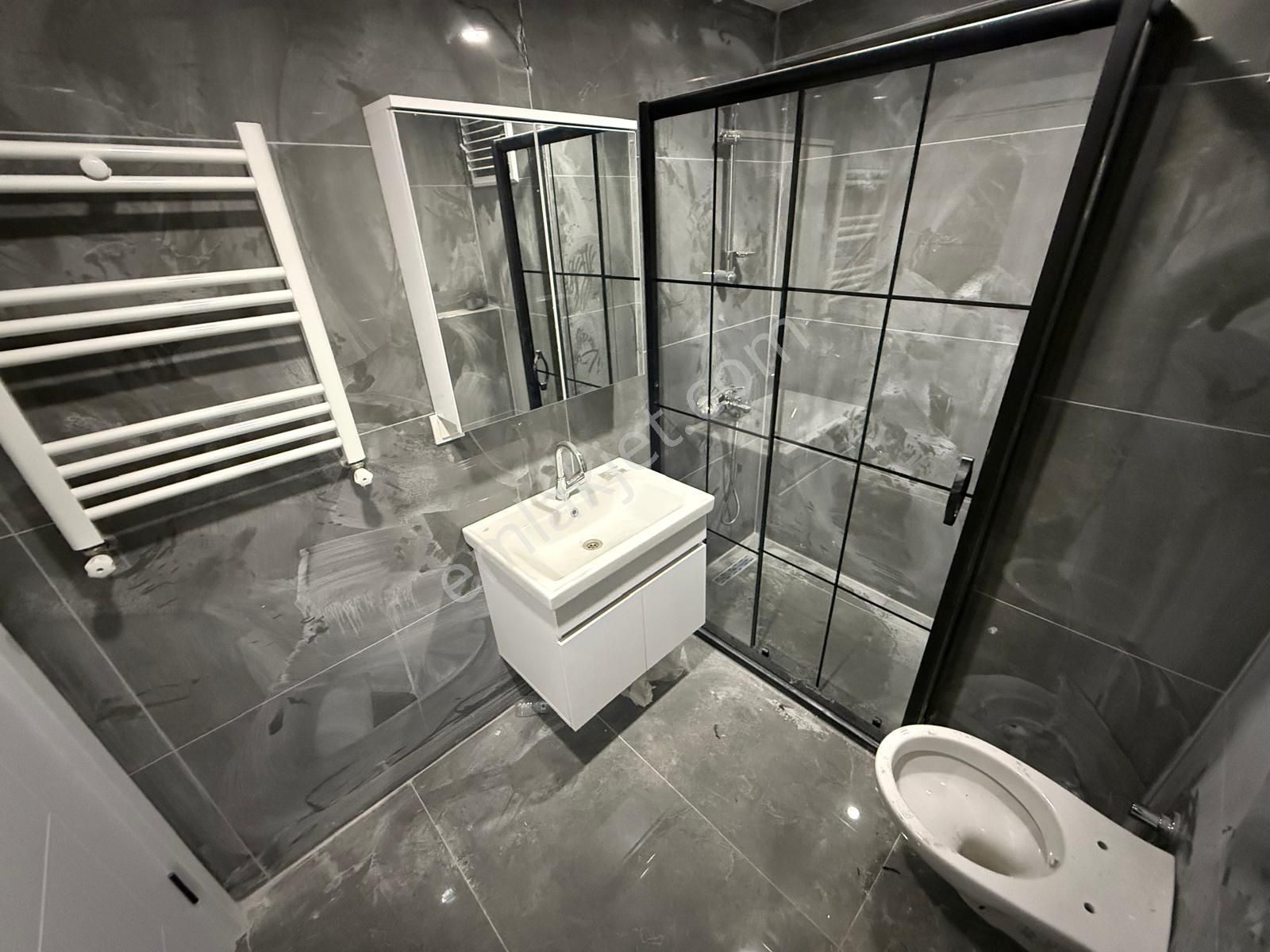 İstanbul House'dan B.evler'de Sıfır Binada 2+1 Bahçe Katı Daire - Görsel 14