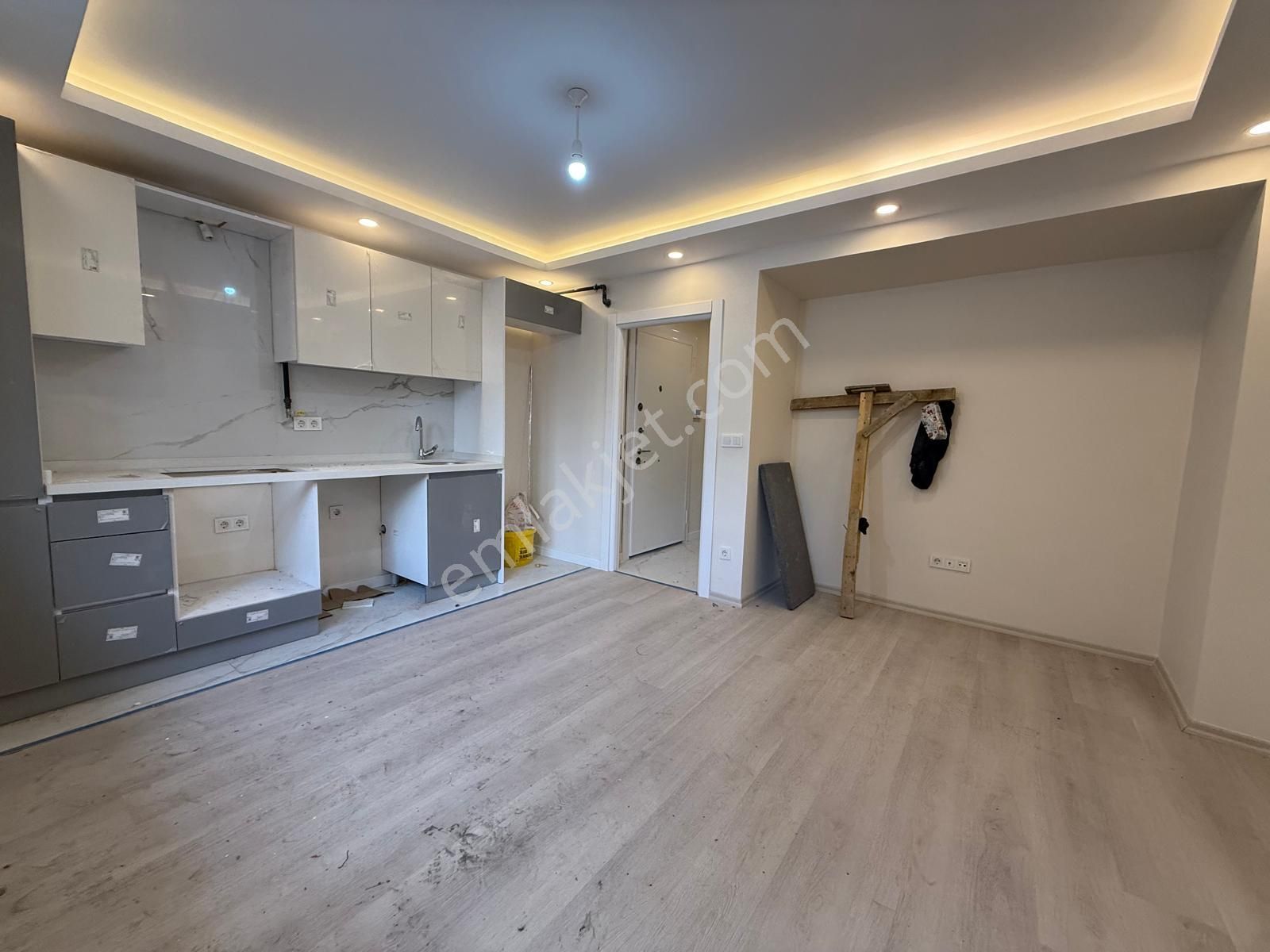 İstanbul House'dan B.evler'de Sıfır Binada 2+1 Bahçe Katı Daire - Görsel 5