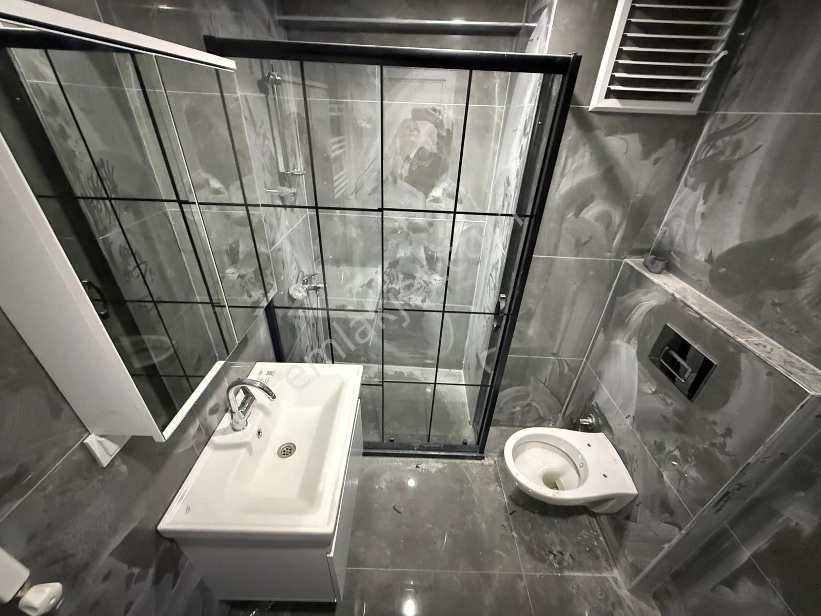 İstanbul House'dan B.evler'de Sıfır Binada 2+1 Bahçe Katı Daire - Görsel 13