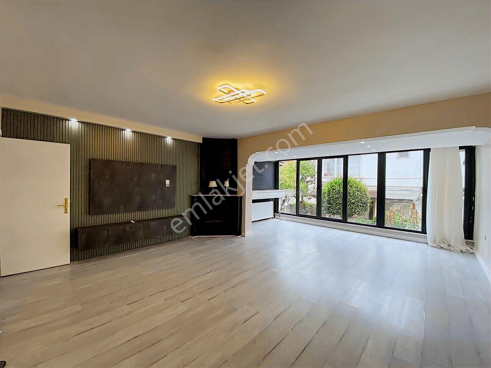 Aydınlar Sitesi Satılık Lüks Tadilatlı Deniz Manzaralı 4+2 Villa - Görsel 22