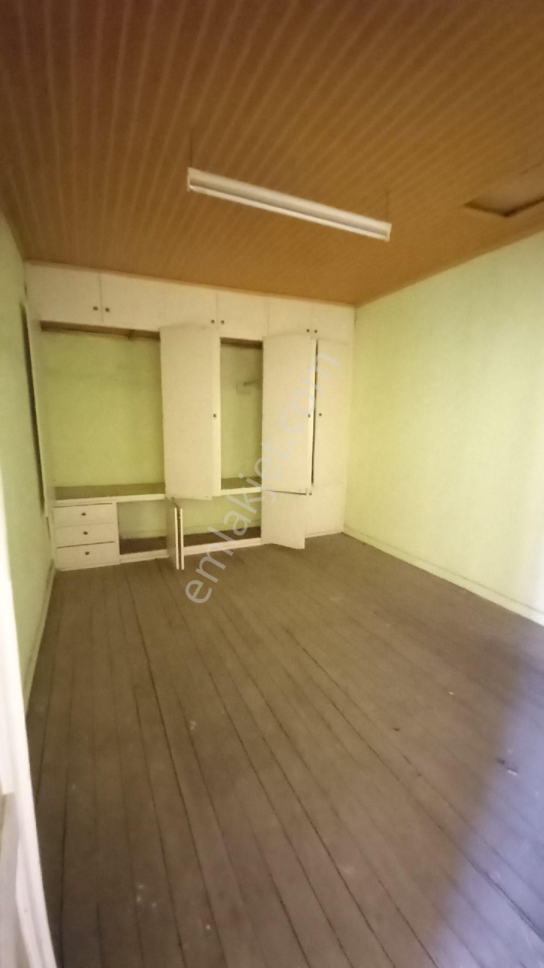 Baştaş Caddesinde Satılık Ev - Görsel 8