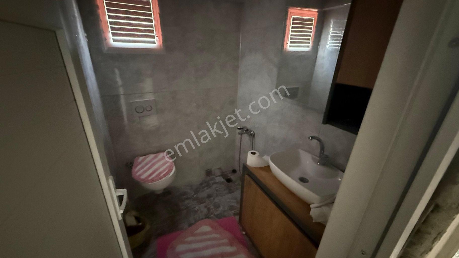 Zirve Gayrimenkul'den Denize Komşu Olucak 400 Mt Mesafede Bahçeli 2+1 Yazlık Villa - Görsel 19