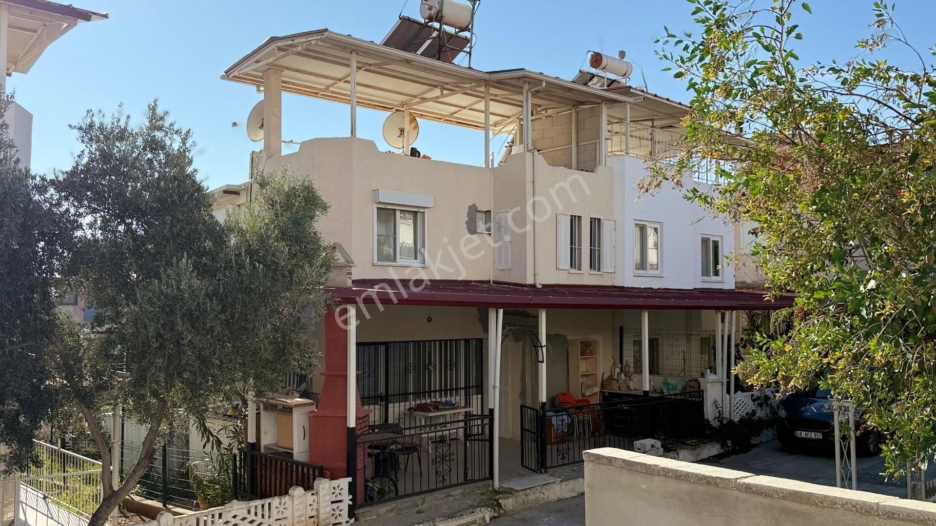 Zirve Gayrimenkul'den Denize Komşu Olucak 400 Mt Mesafede Bahçeli 2+1 Yazlık Villa - Görsel 2