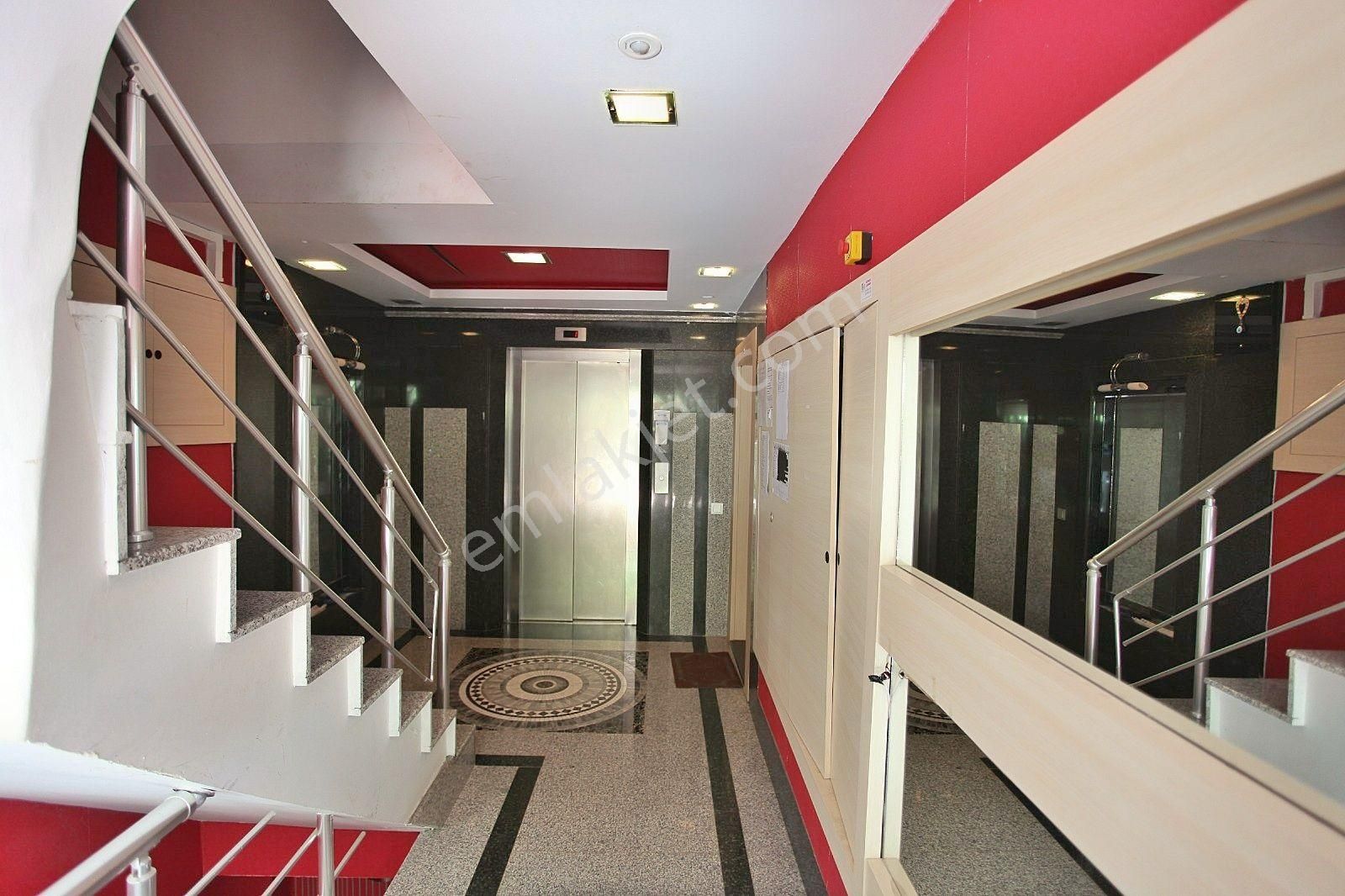 Antalya Lara Çağlayanda Mobilyalı Kiralık 1+1 Daire Önder Sağlam Dan - Görsel 3