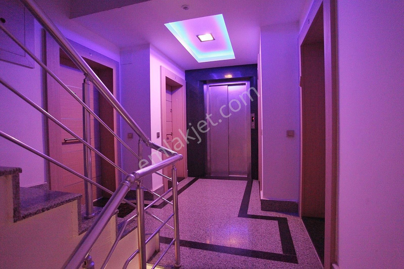 Antalya Lara Çağlayanda Mobilyalı Kiralık 1+1 Daire Önder Sağlam Dan - Görsel 4