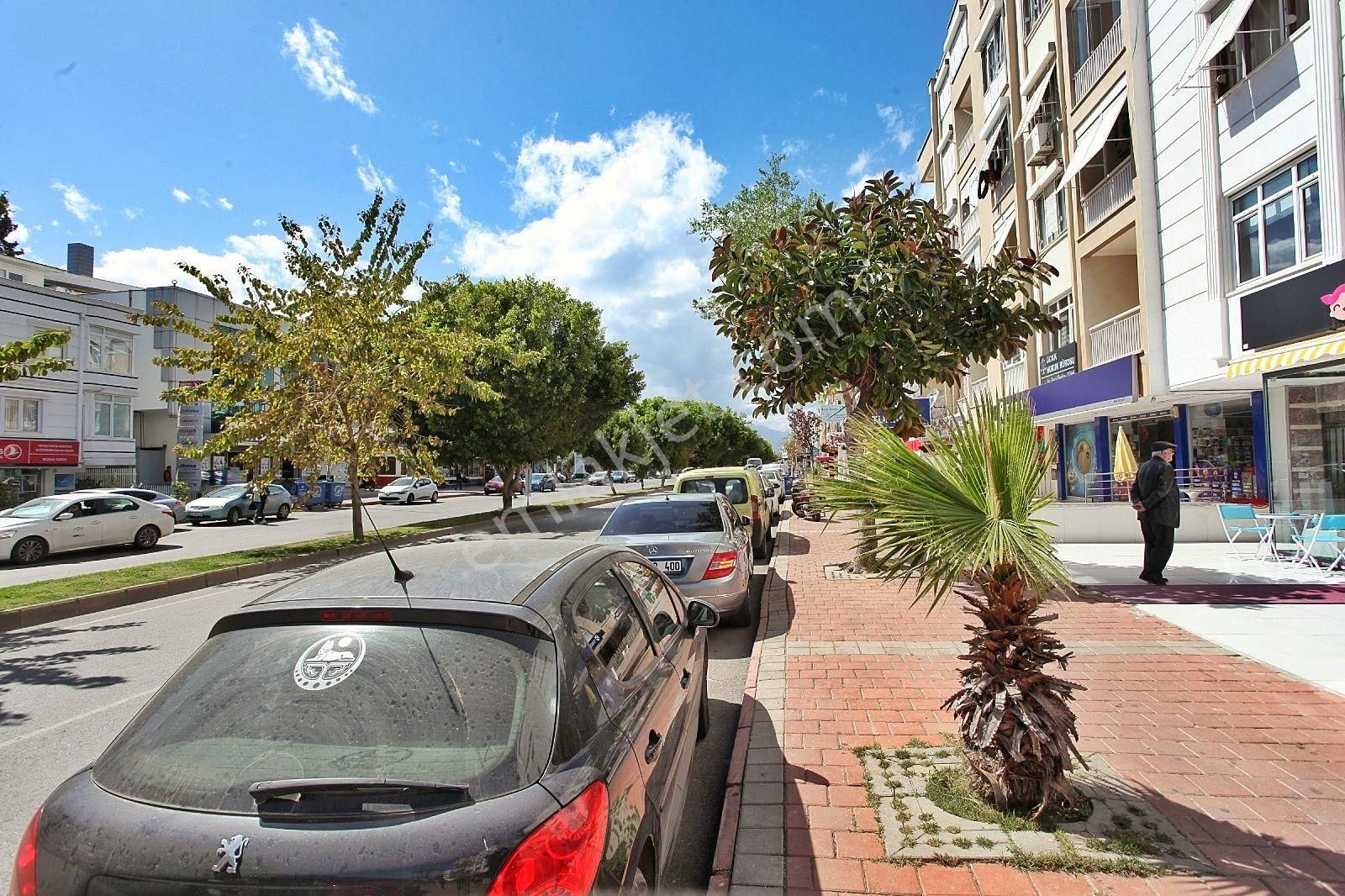 Antalya Lara Çağlayanda Mobilyalı Kiralık 1+1 Daire Önder Sağlam Dan - Görsel 19