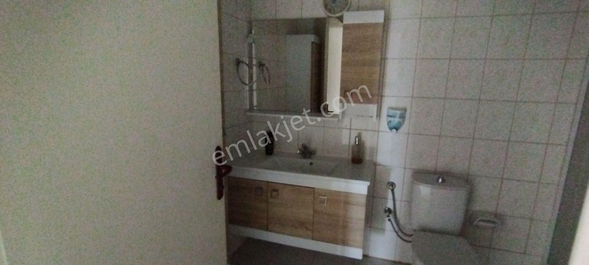 Sakarya Zümrüt Emlak'tan Korucuk Mahallesi Cadde Üstü 3+1, 105 M2 Kiralık Daire - Görsel 30