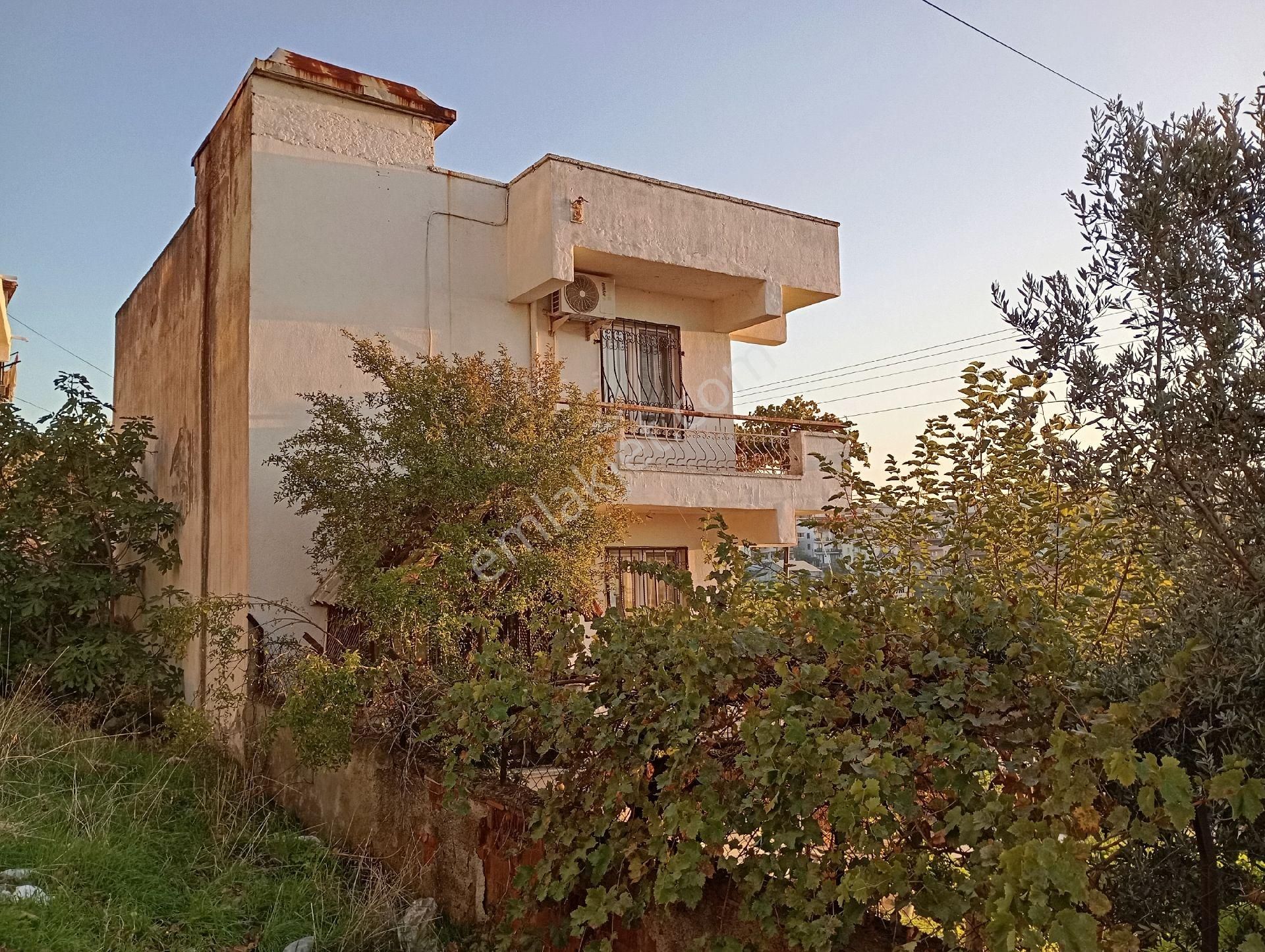 Turhan Emlak'tan Dikilide Satılık Mustakil Ev - Görsel 3