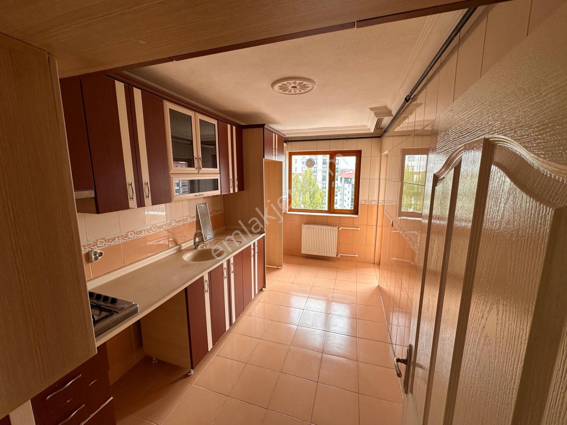 Sülünoğlu Emlak.tan Y.yahyalar Mah Satılık 5+1 Dubleks Daire - Görsel 6