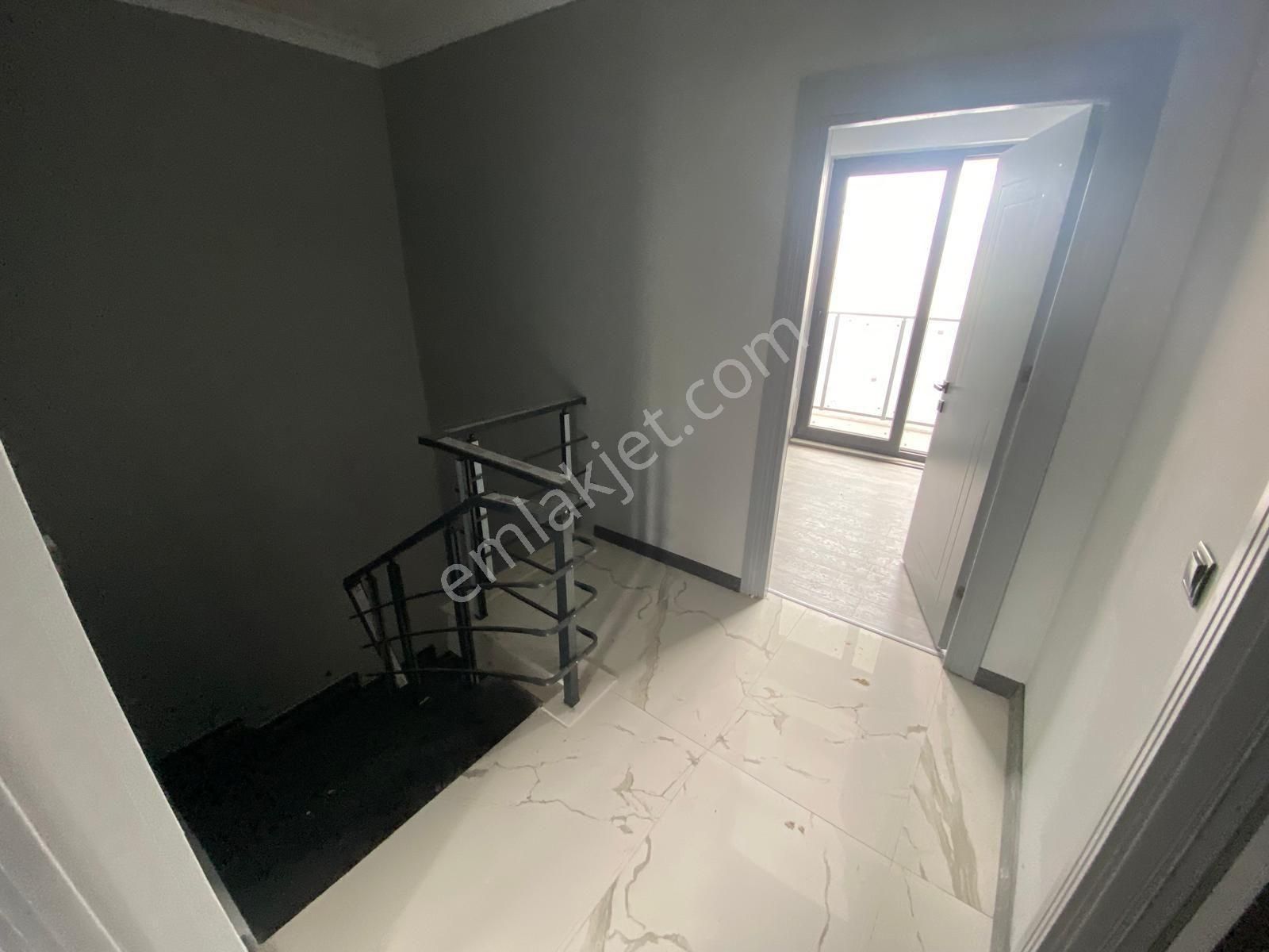 Balıkesir Burhaniye Hürriyet Mahallesi Nde 3+1 Dublexs Bahceli - Görsel 12