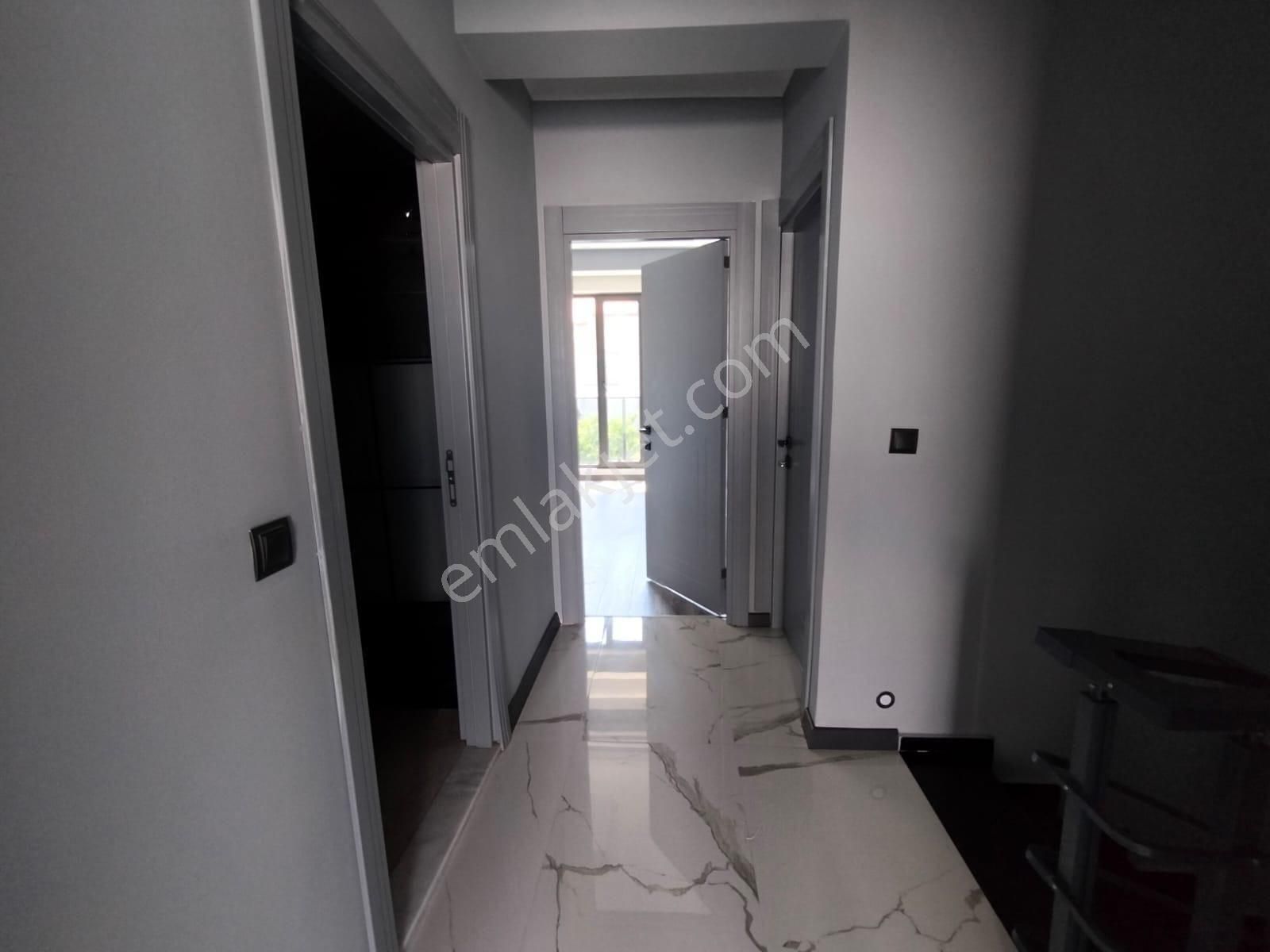 Balıkesir Burhaniye Hürriyet Mahallesi Nde 3+1 Dublexs Bahceli - Görsel 3