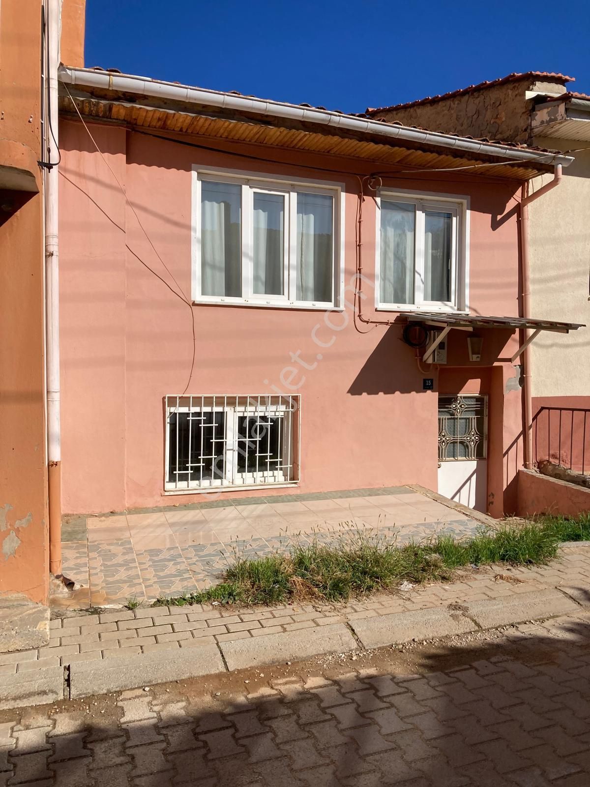 Çarşı Yakını Müstakil Bahçeli Masrafsız Dubleks Ev 2+1 110 M2 - Görsel 25
