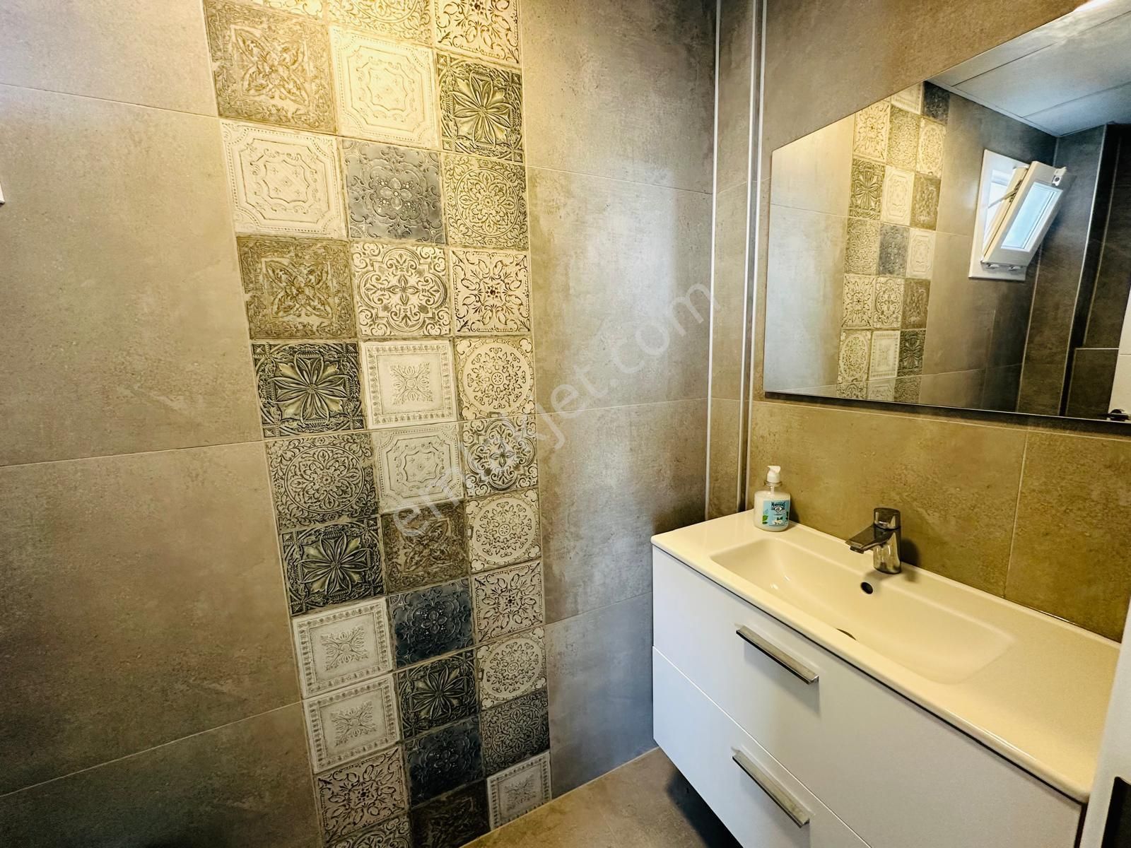 Bodrum'a Sadece 30 Dk Uzaklıkta Güllük Satılık Tripleks Villa - Görsel 8
