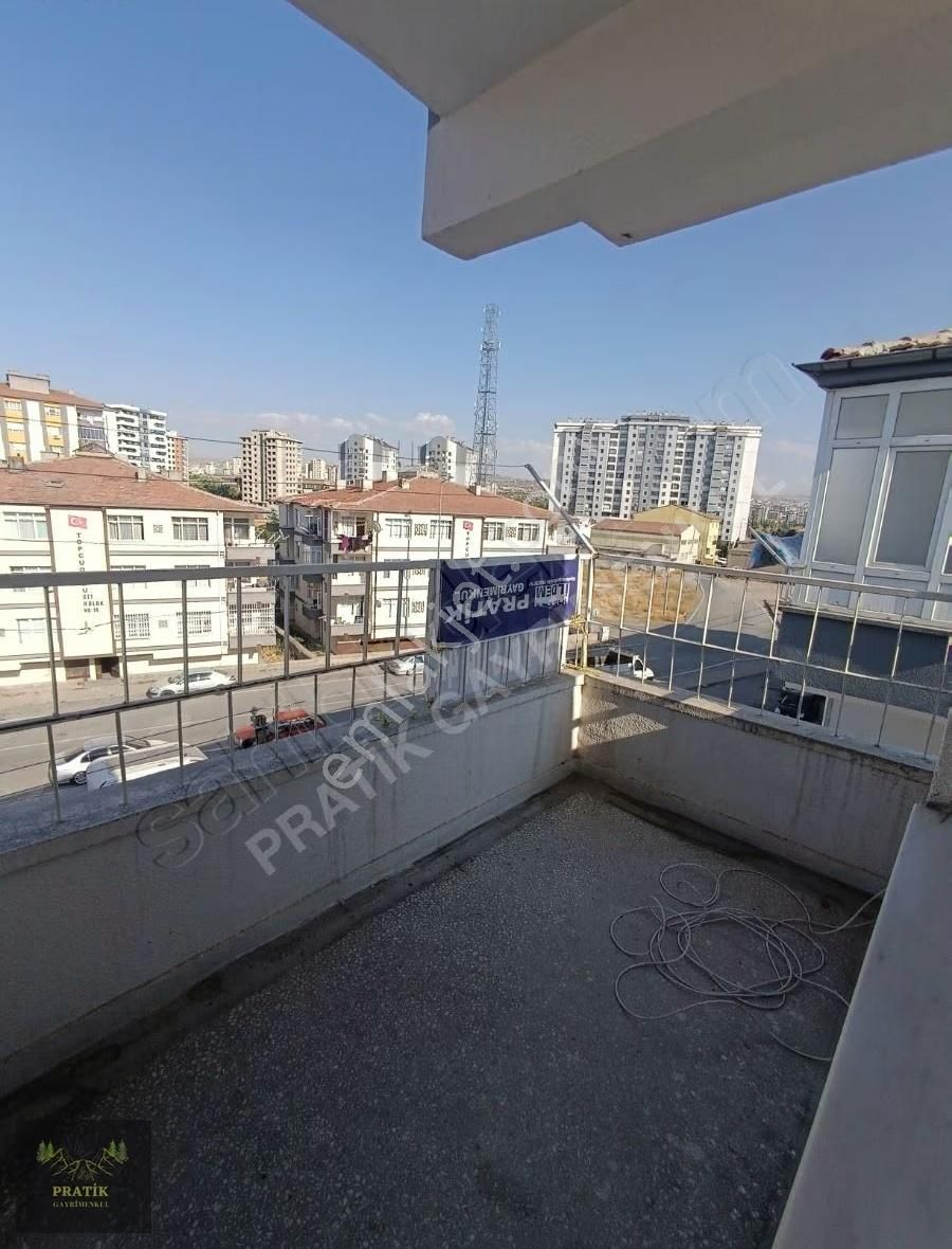 Pratik Den//yıldızevler Topçuoğlu Sitesi Son Kat 2+1 Hemen Taşın - Görsel 17