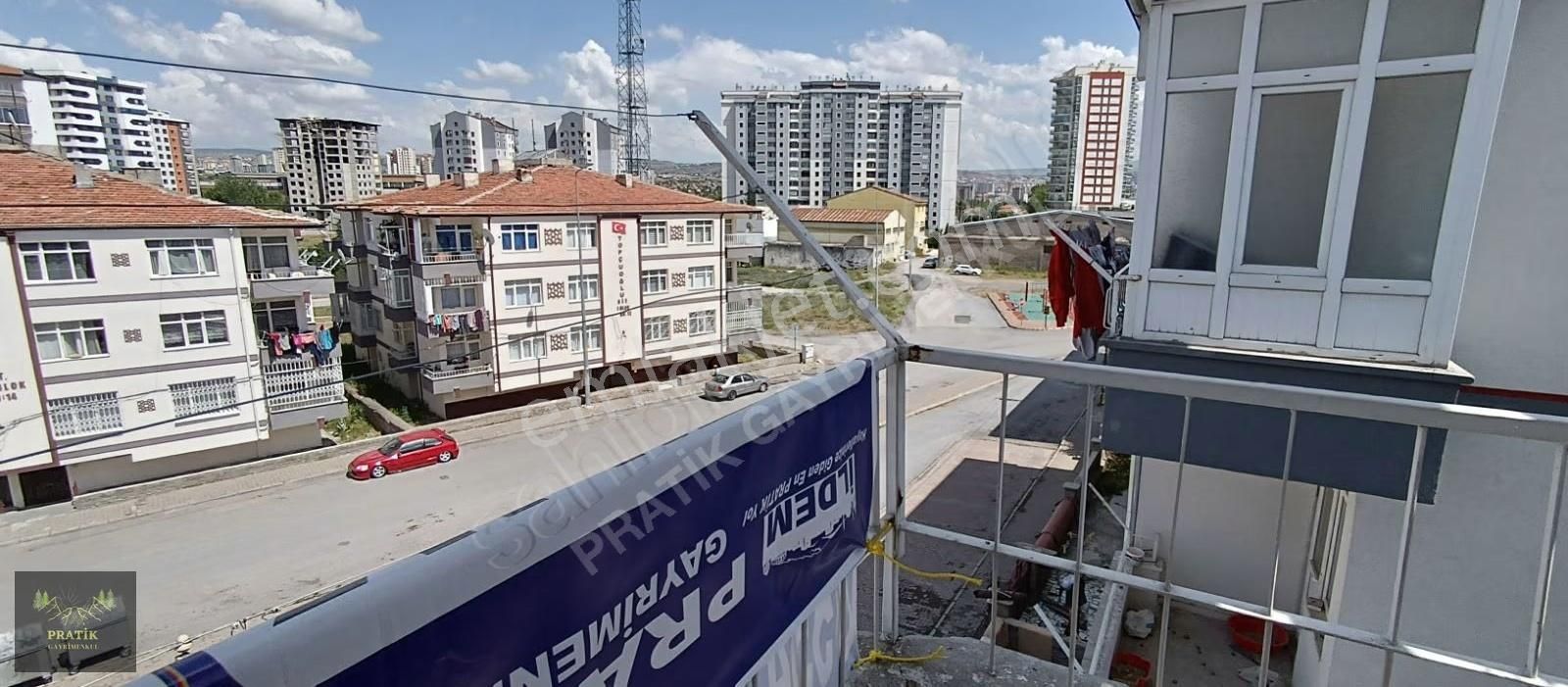 Pratik Den//yıldızevler Topçuoğlu Sitesi Son Kat 2+1 Hemen Taşın