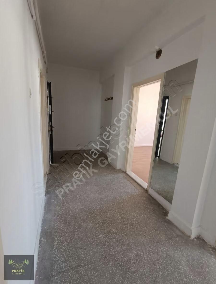 Pratik Den//yıldızevler Topçuoğlu Sitesi Son Kat 2+1 Hemen Taşın - Görsel 13