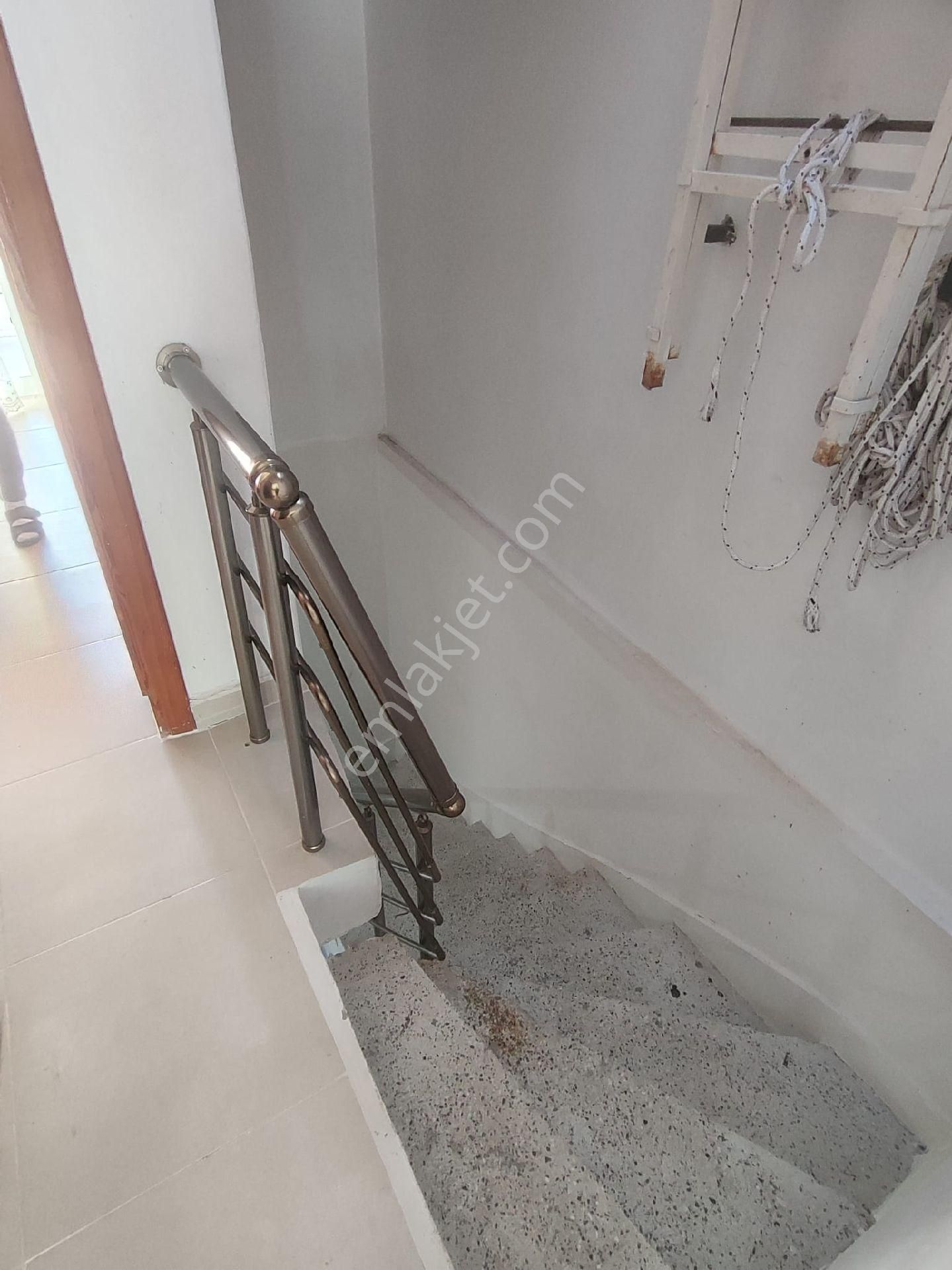 Kuşadsı Soğucakda Satılık 2+1 Villa - Görsel 20