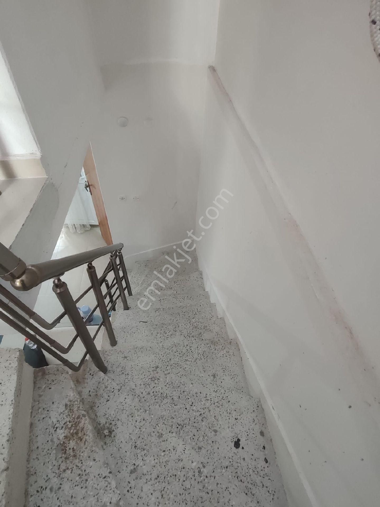 Kuşadsı Soğucakda Satılık 2+1 Villa - Görsel 28