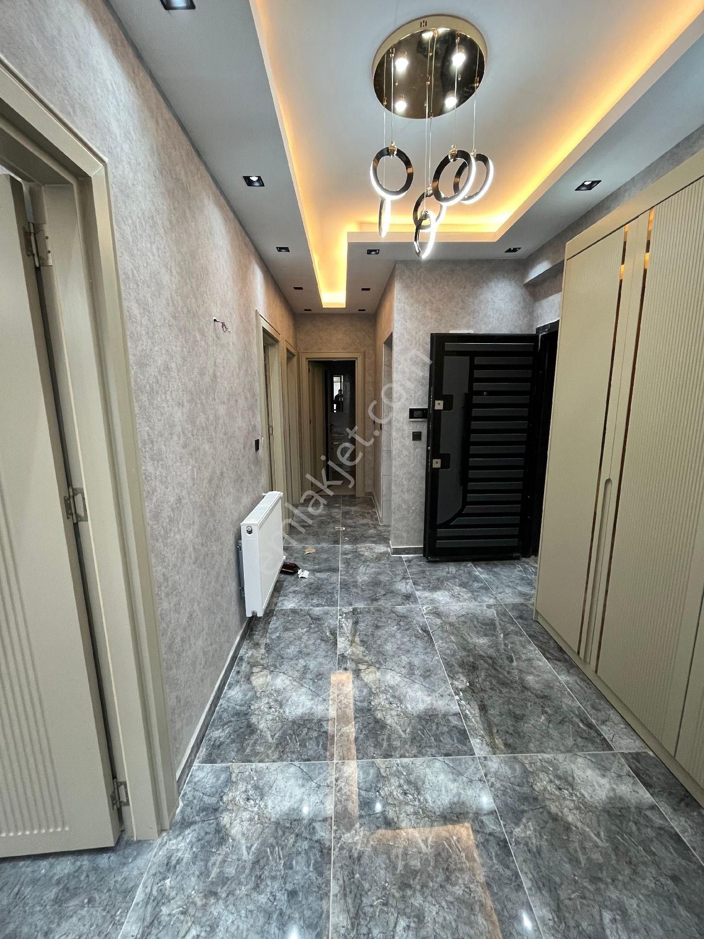 Yavuz Emlak Tan Satılık Daire Arakat Karaköprü Mem Koleji Yanı 2+ 1 - Görsel 5