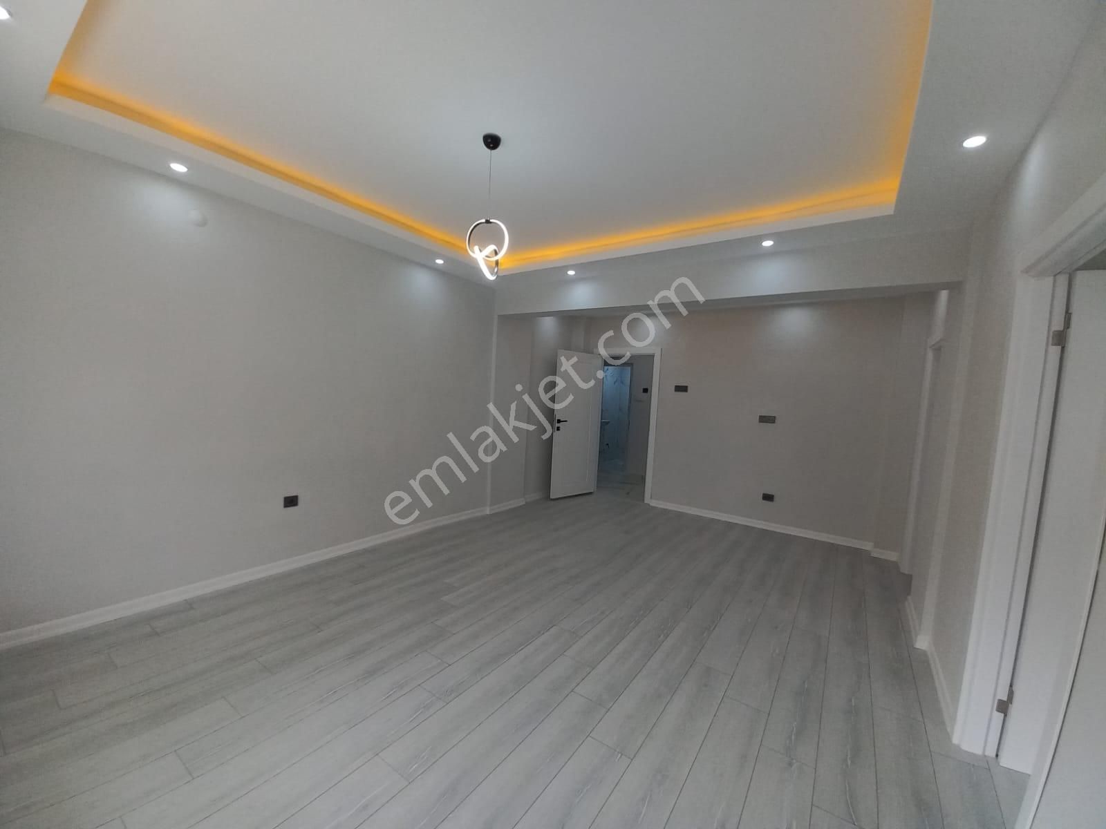 Tepebaşı Göbek Ve Sanatoryum Caddesine Yakın Ultra Lüks Yapılı 3+1 Daire Tuğrul Emlak'tan - Görsel 2