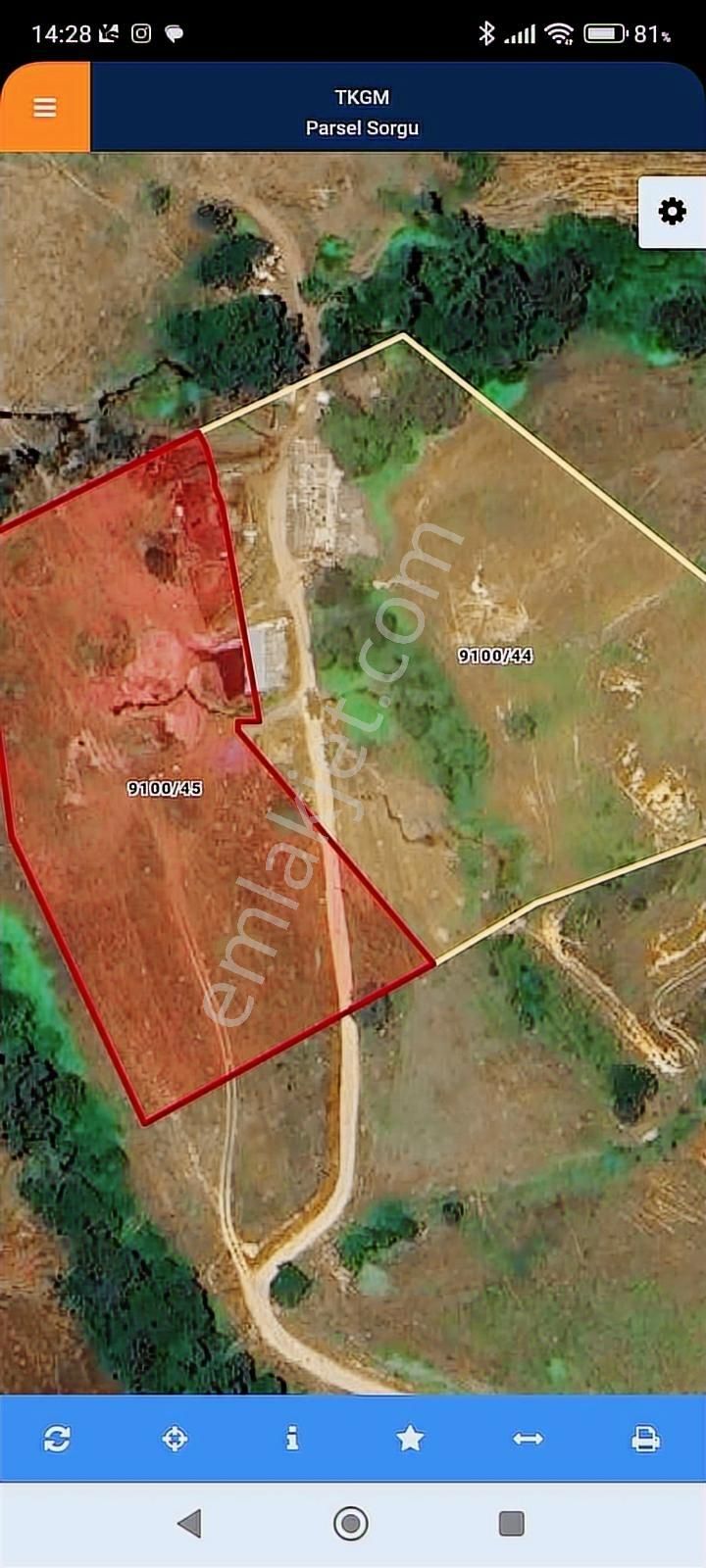 3en Gayrimenkul Akfıratta Yol, Elektirik,su Olan 1150m2 Satılık - Görsel 2