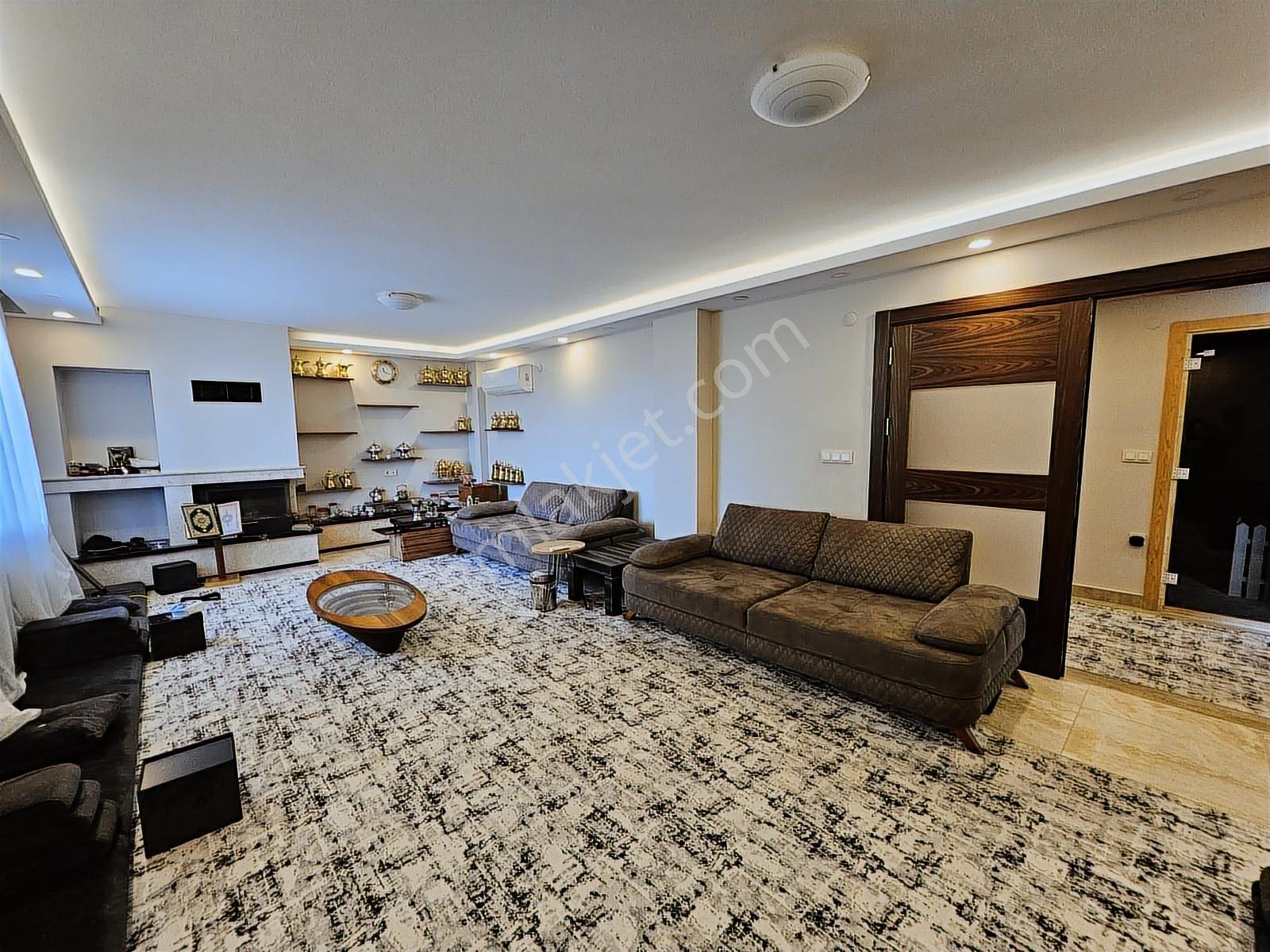 Doğanın Kalbinde Eşsiz Deniz Manzaralı 4+2 Bahçeli Villa - Görsel 12