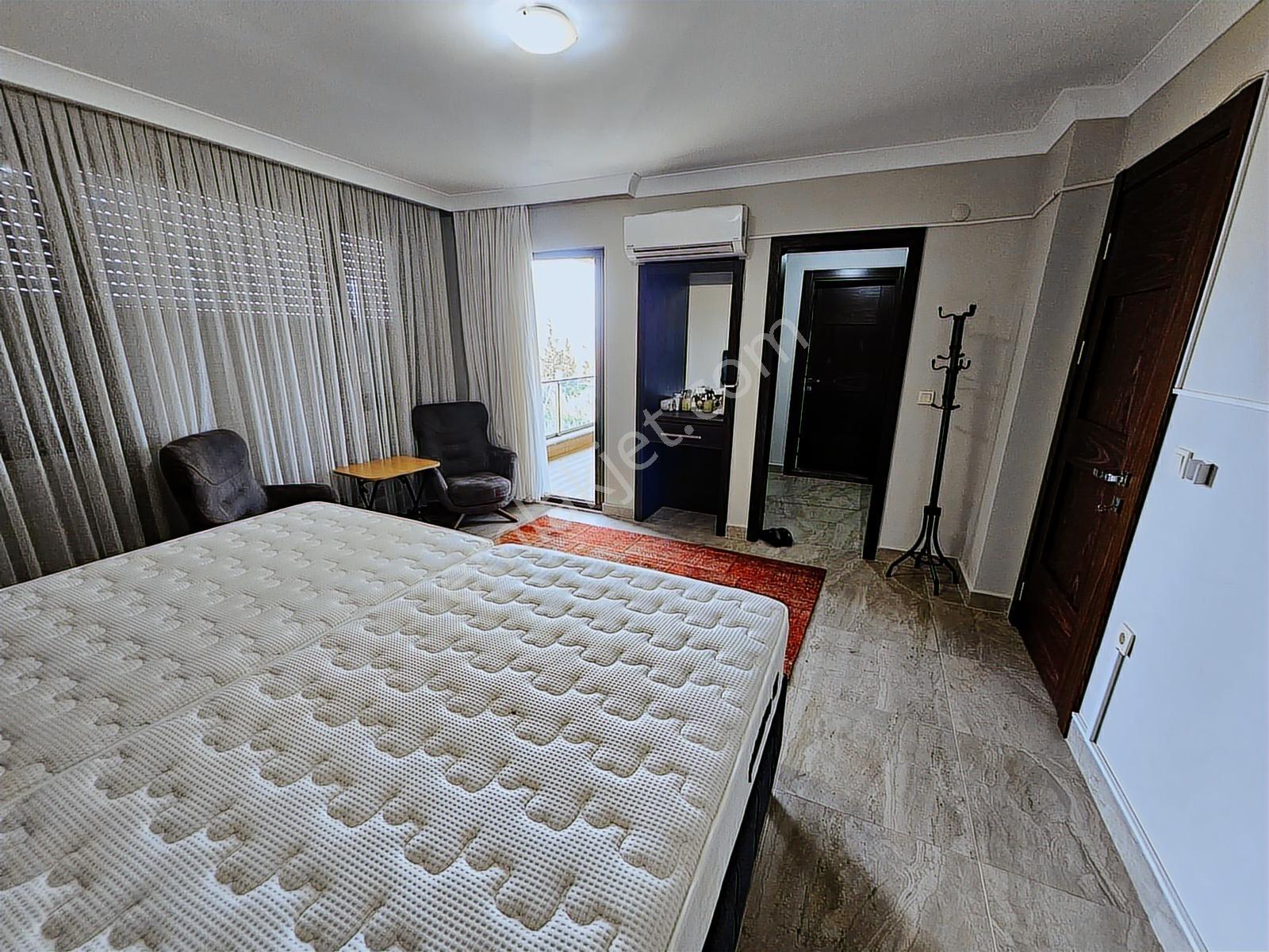Doğanın Kalbinde Eşsiz Deniz Manzaralı 4+2 Bahçeli Villa - Görsel 16
