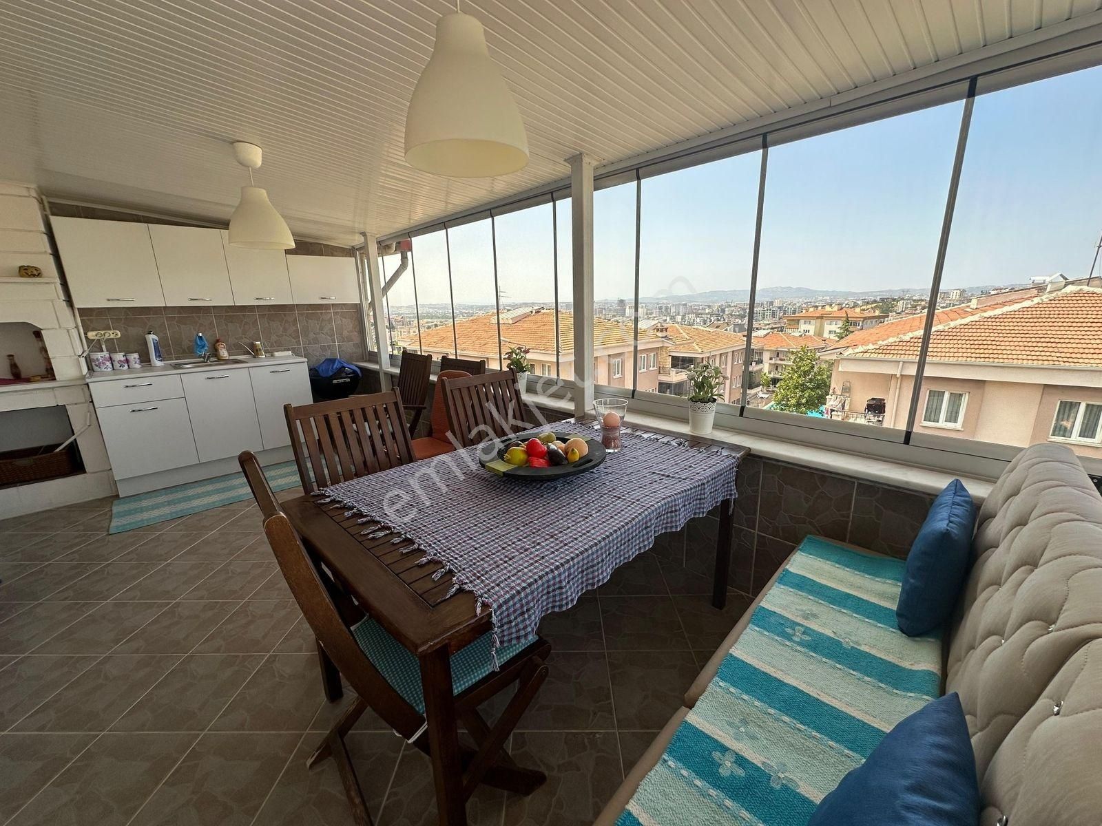 Beşevler'de Havuzlu, Site İçi | Özel Bahçeli - 5+2 Satılık Villa - Görsel 23