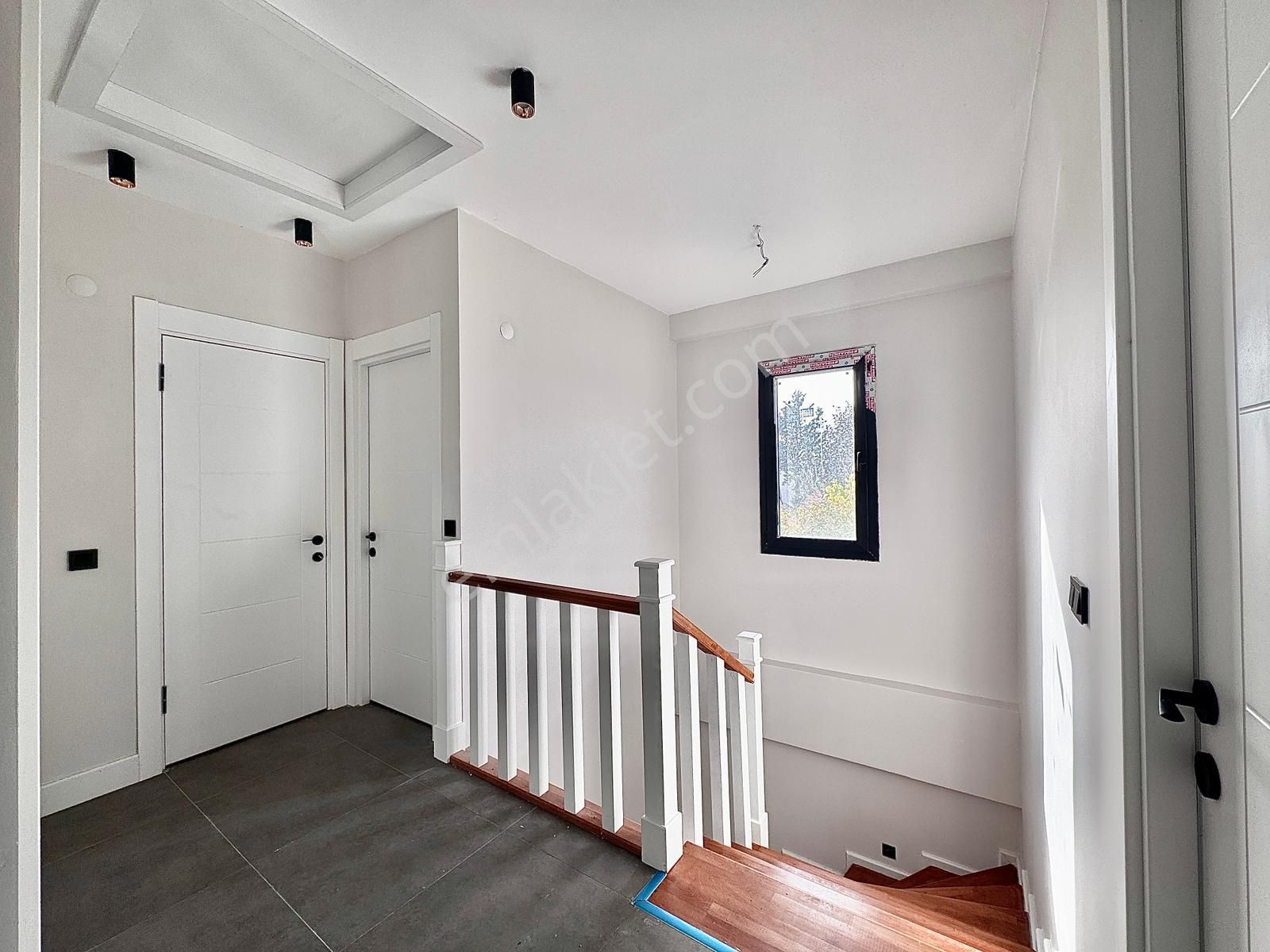 Goldhouse Dan Satılık Sıfır Ultra Lüks Müstakil Villa - Görsel 14