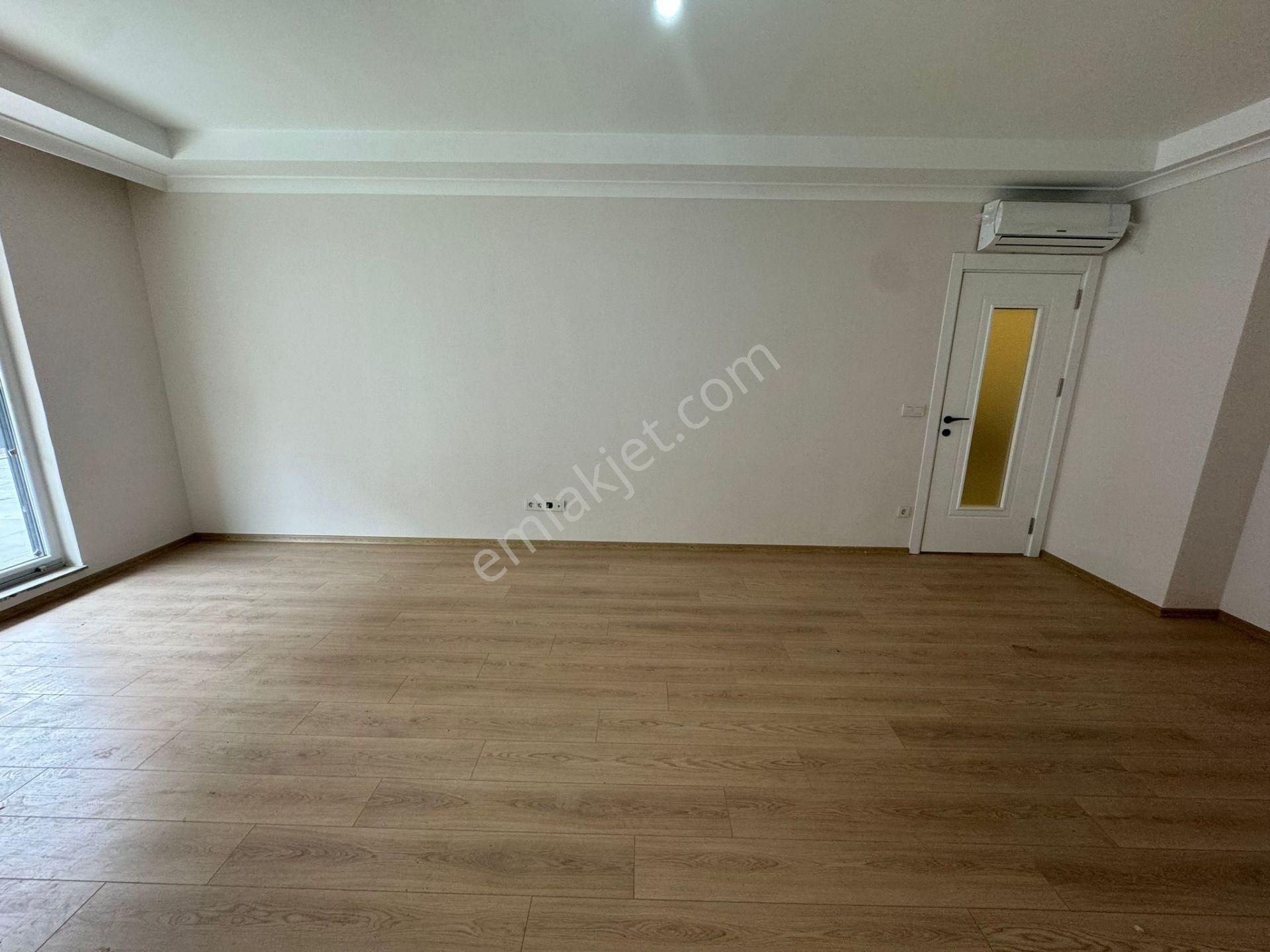 İstanbul House'dan Ömürkent Sitesinde 2+1 Bahçe Katı Daire - Görsel 2