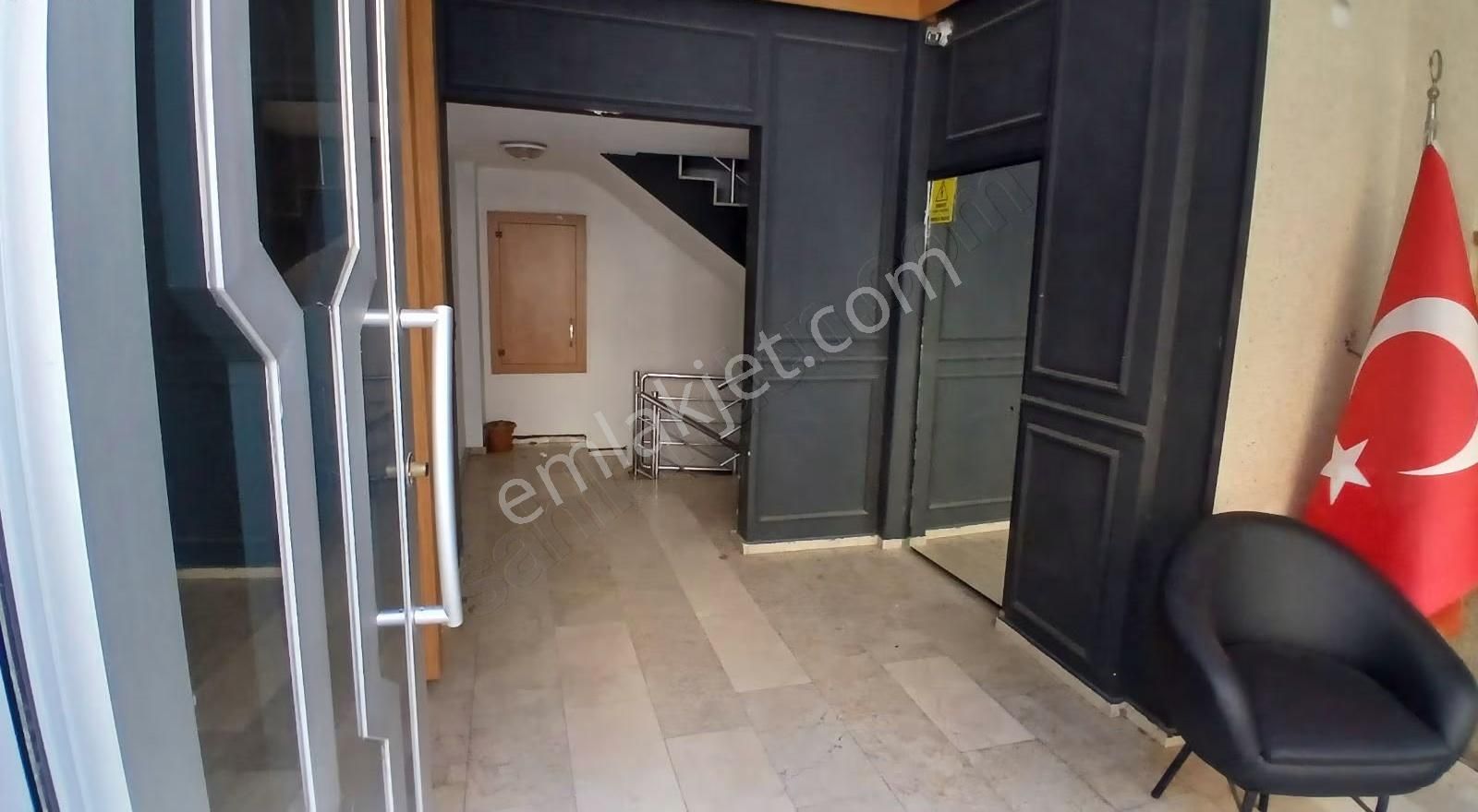 Rönesans Plaza'da Elit Satılık Ofis - Görsel 2