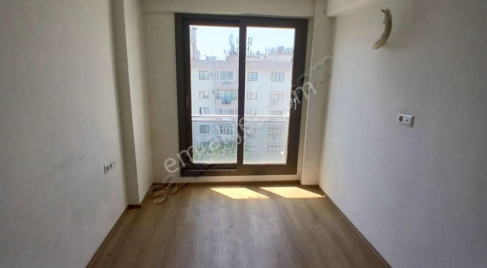 Rönesans Plaza'da Elit Satılık Ofis - Görsel 5