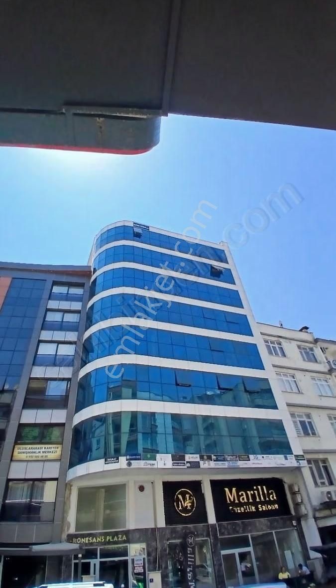 Rönesans Plaza'da Elit Satılık Ofis - Görsel 6