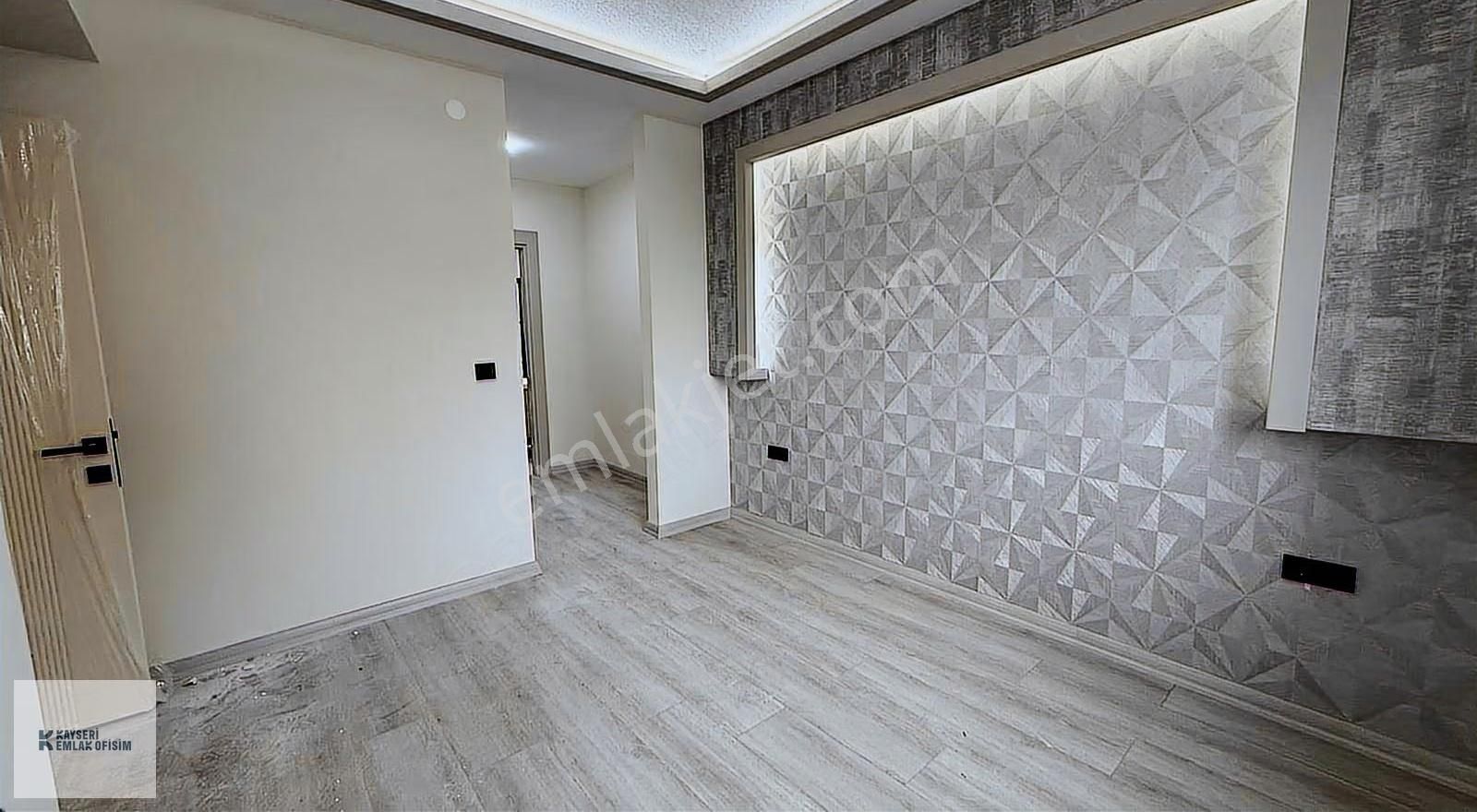 Emlak Ofisimden Bahçelievler Mah. 4+1 Sıfır Satılık Lüks Daire - Görsel 23