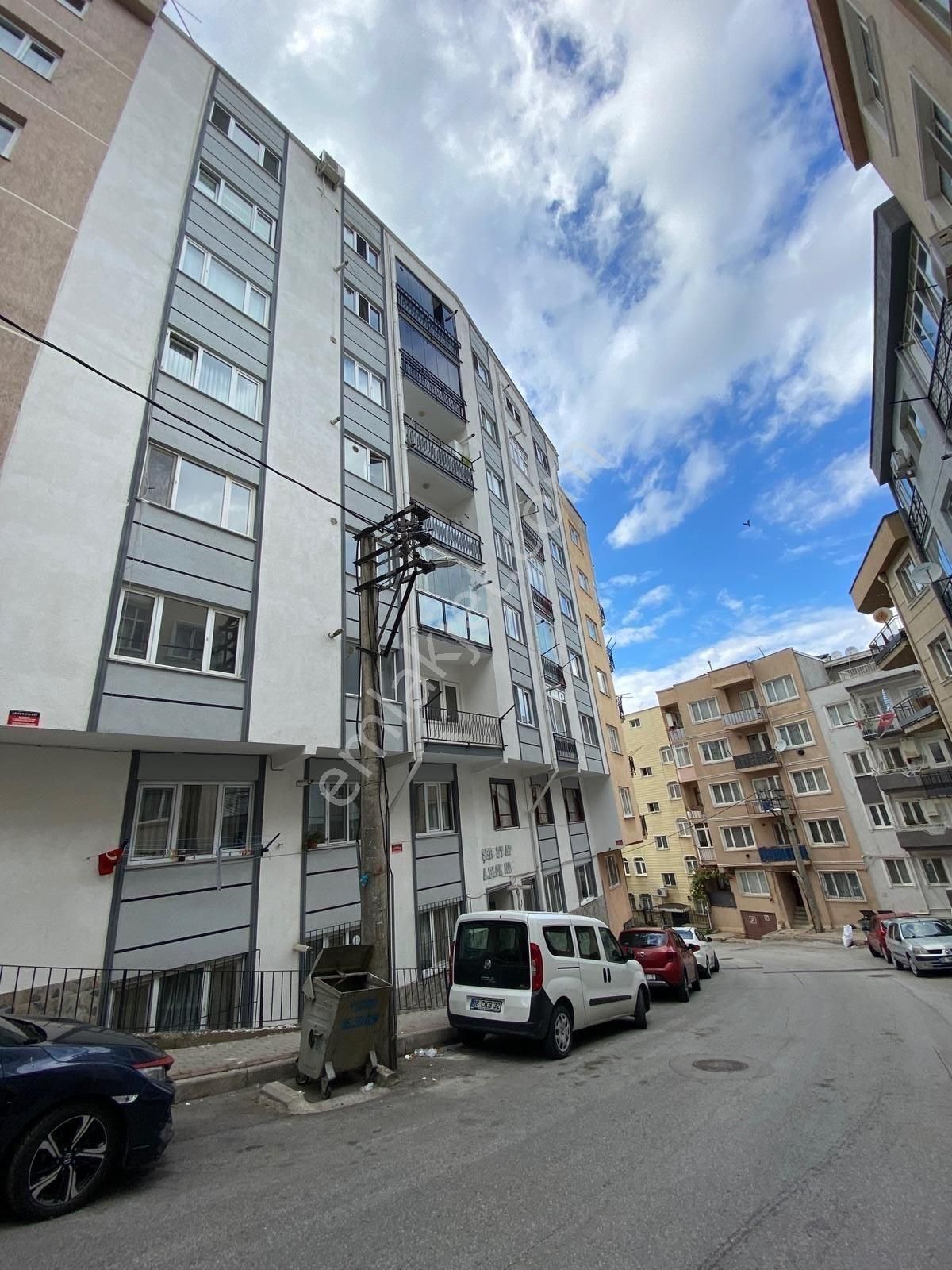 Teferrüçte Çamlık Parkı Altı | Asansörlü Geniş 3+1 Kiralık Daire - Görsel 32