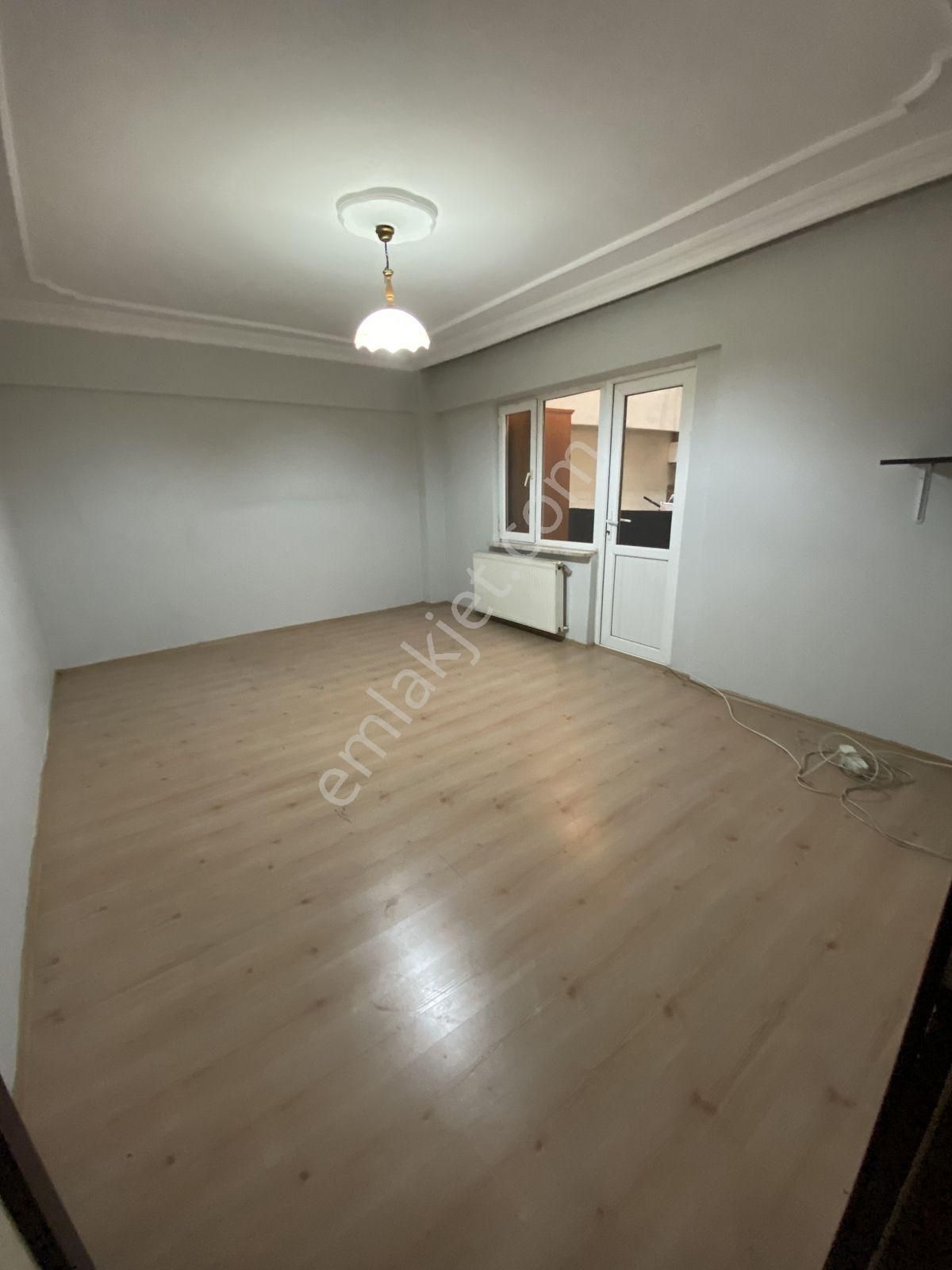 Teferrüçte Çamlık Parkı Altı | Asansörlü Geniş 3+1 Kiralık Daire - Görsel 14