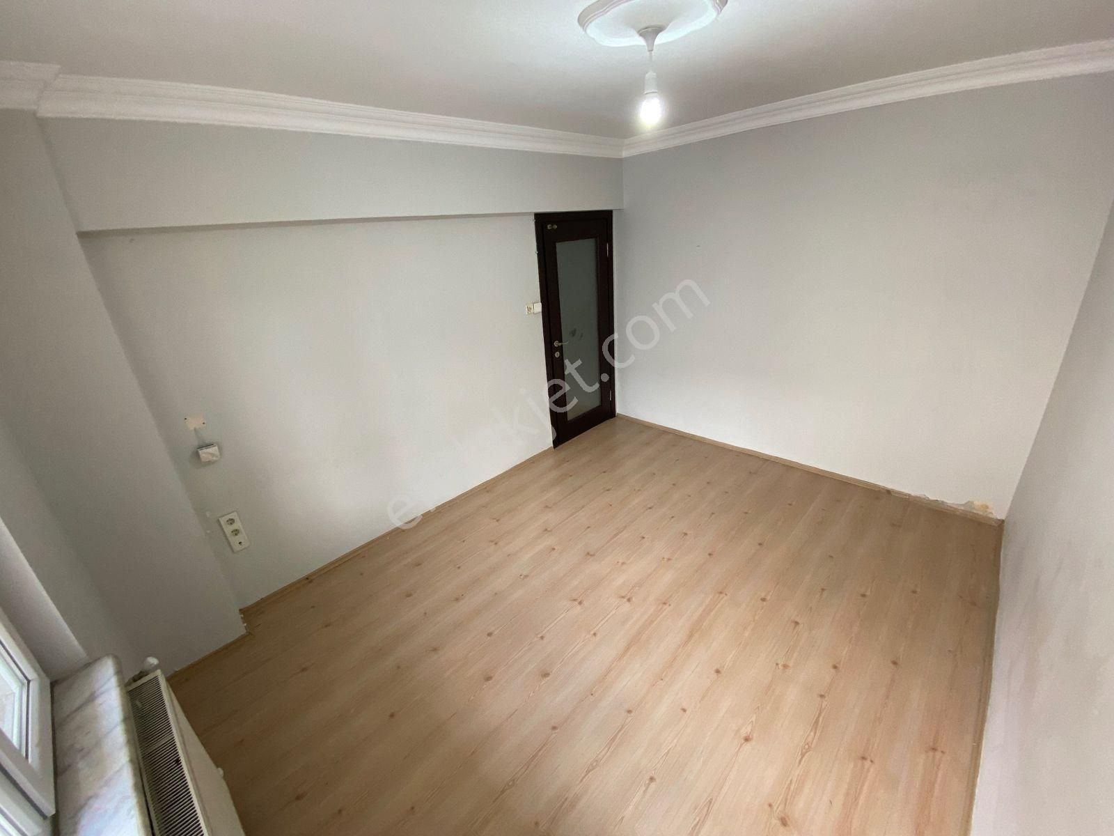 Teferrüçte Çamlık Parkı Altı | Asansörlü Geniş 3+1 Kiralık Daire - Görsel 8