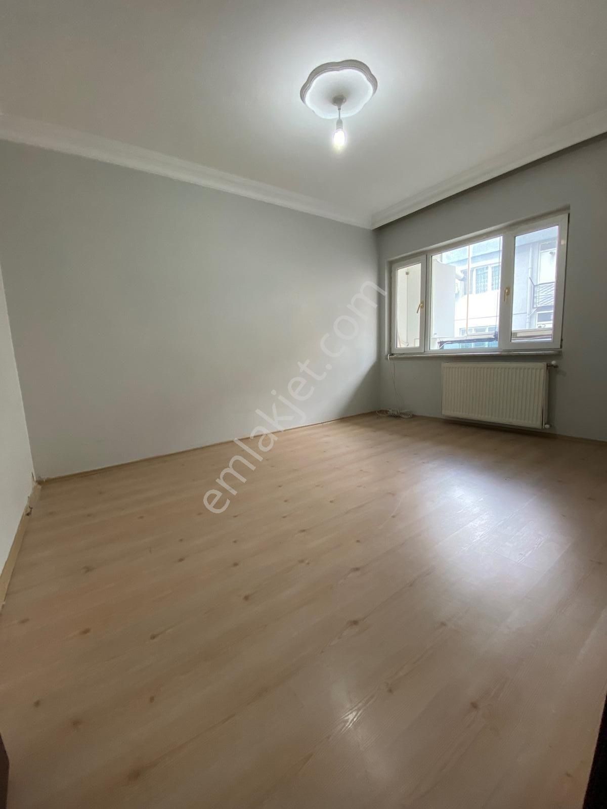 Teferrüçte Çamlık Parkı Altı | Asansörlü Geniş 3+1 Kiralık Daire - Görsel 12