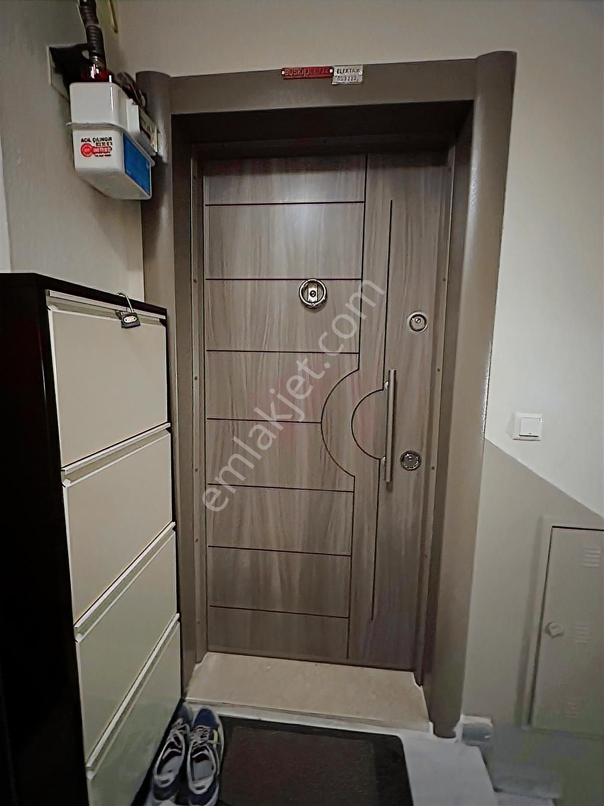 Teleferik Piremir'de Bakımlı 3+1 Geniş Daire - 145 M² - Görsel 11