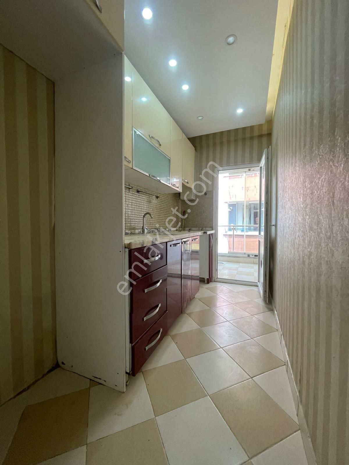 Merkezi Konum Da Toplu Taşımaya Yakın Hem Yatırımlık Hem Oturumluk Arakat - Görsel 6