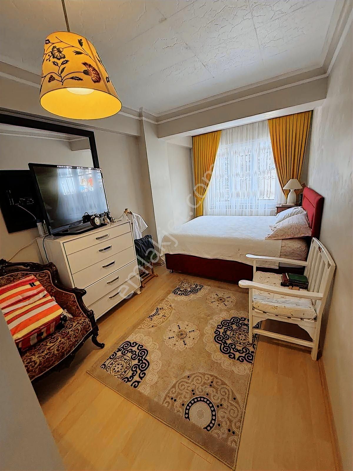 Metro Gayrimenkulden Okmeydanında Krediye Uygun Tapulu 2+1 Kat1 - Görsel 5