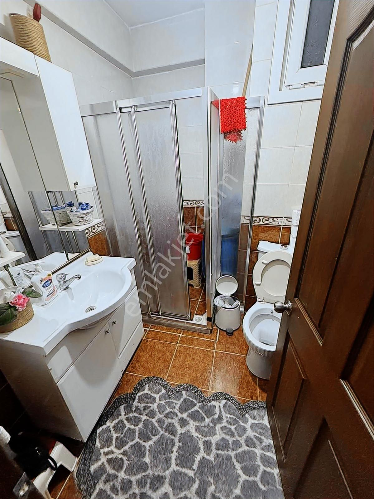 Metro Gayrimenkulden Okmeydanında Cadde Yanı 100m2 Kat 2 - Görsel 9