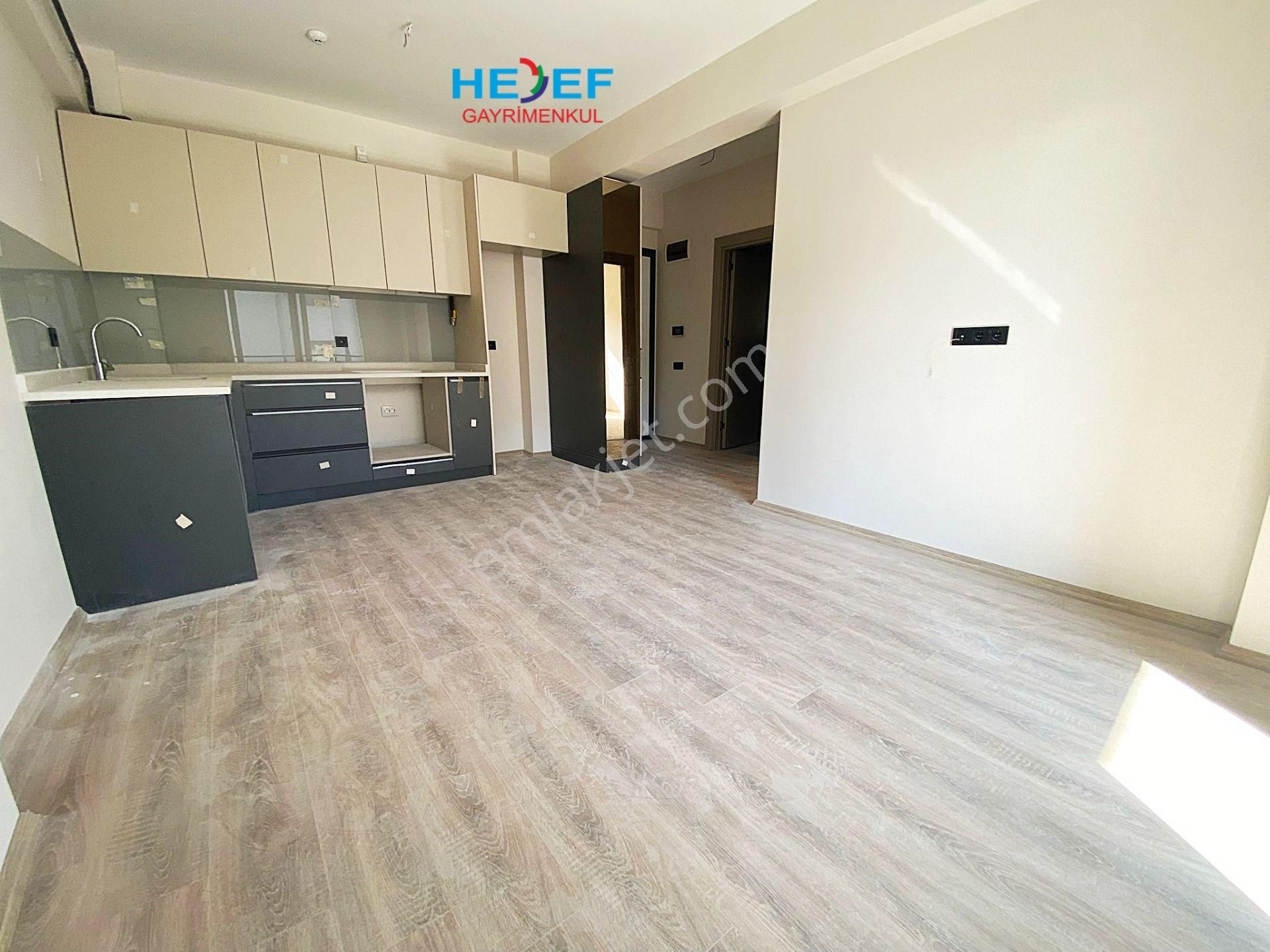 Hedef'ten 75.yıl Mah'de Site İçerisinde Havuzlu Sıfır 1+1 - Görsel 5