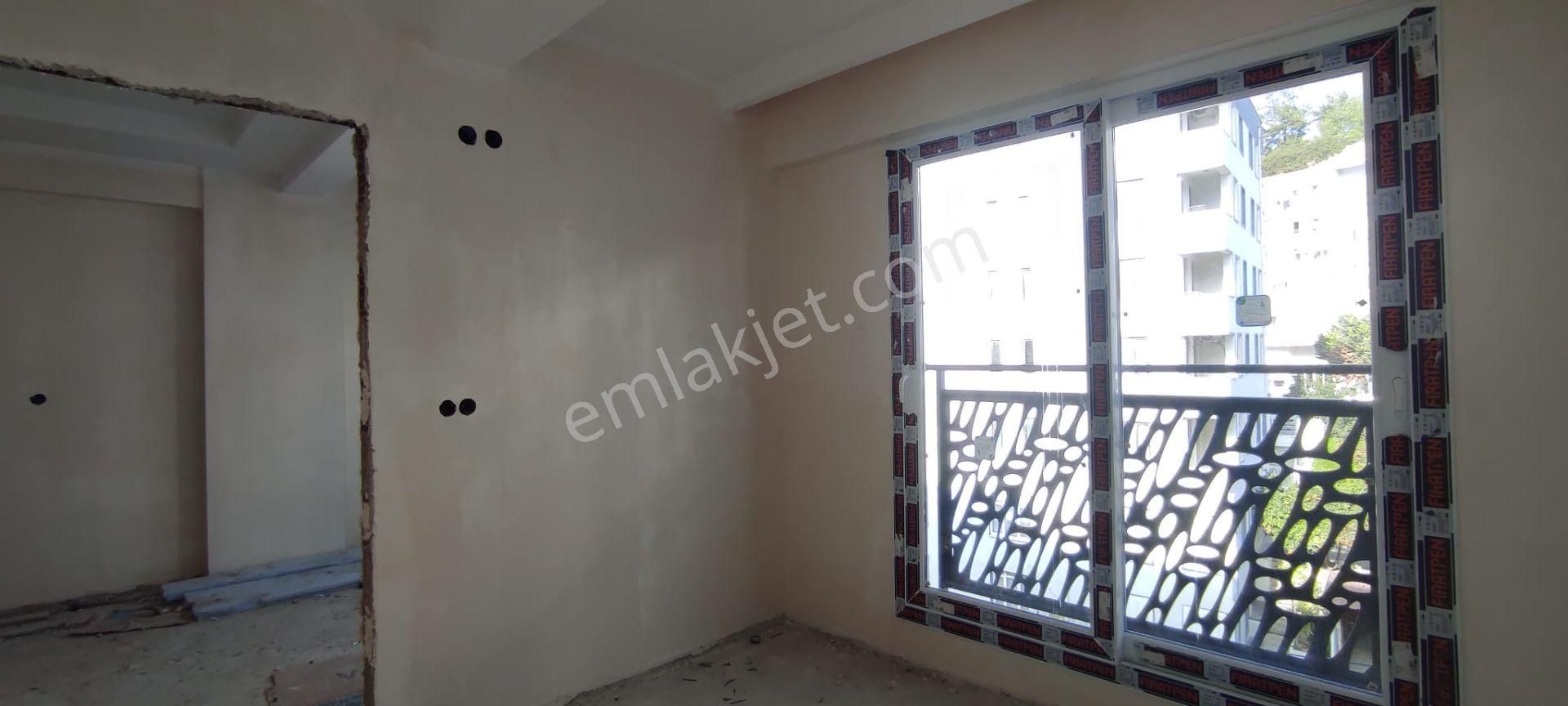 İkiçeşmelikte 1+1 Fırsat Daireler - Görsel 13