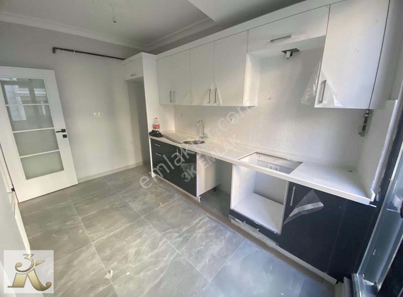 3k Emlak'tan Satılık 2+1 Sıfır Merkezi Konum 1.kat Daire - Görsel 8