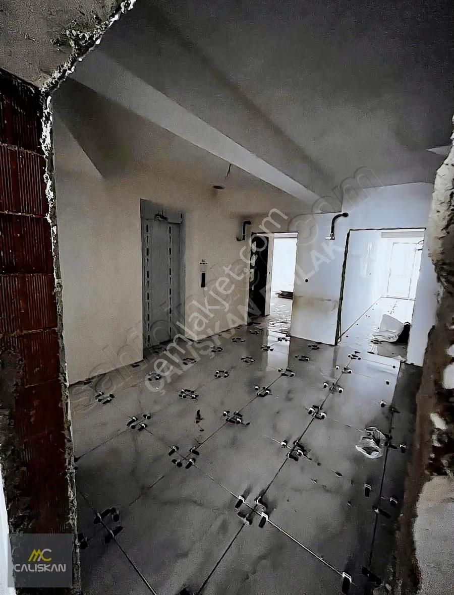 Behzat Bulvarı Soğukpınar Mah. Satılık 1+1 Daire - Görsel 12