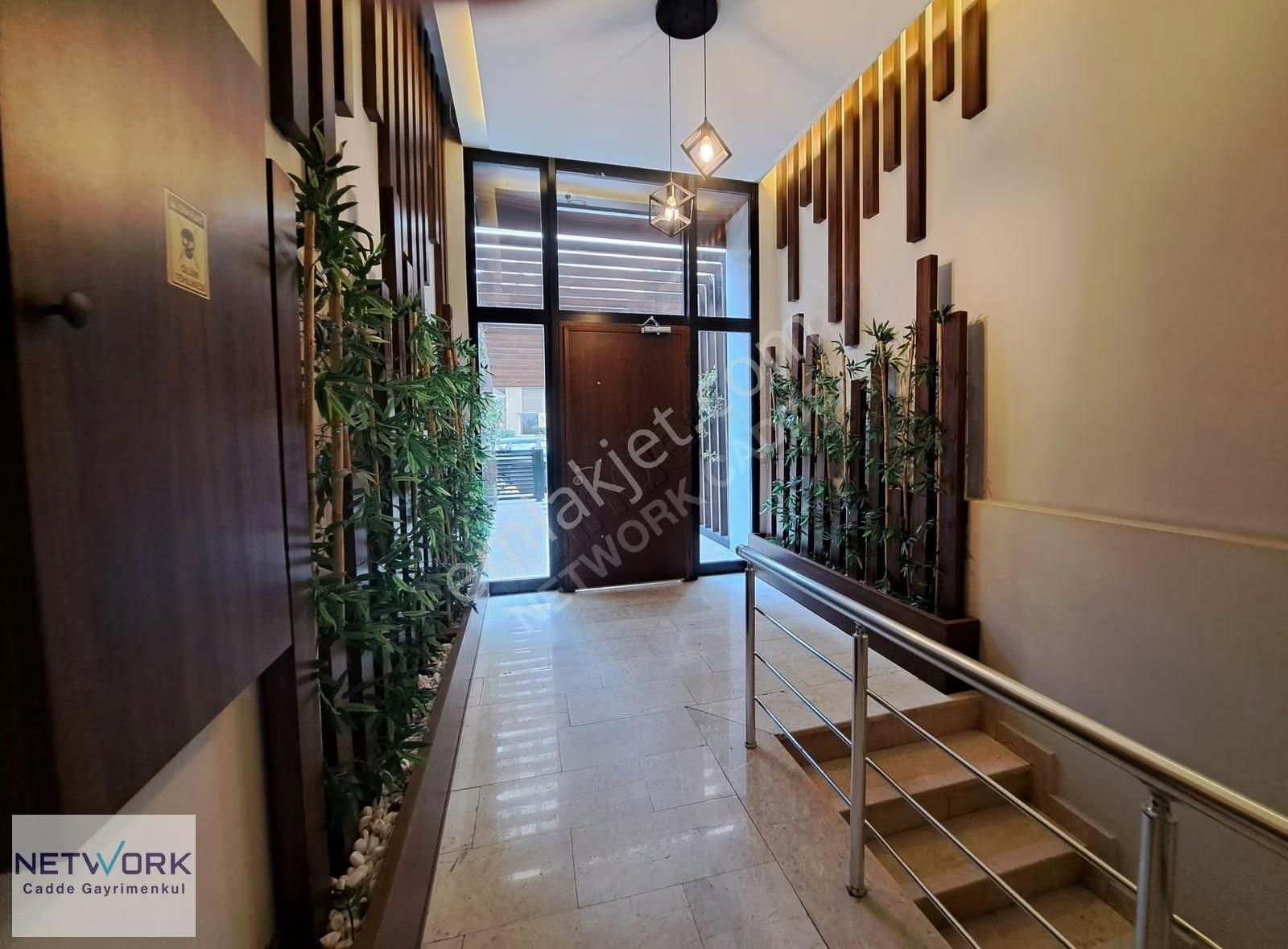 Caddebostan Sahil'de Yeni Binada Yüksek Kat 1+1 Daire - Görsel 29