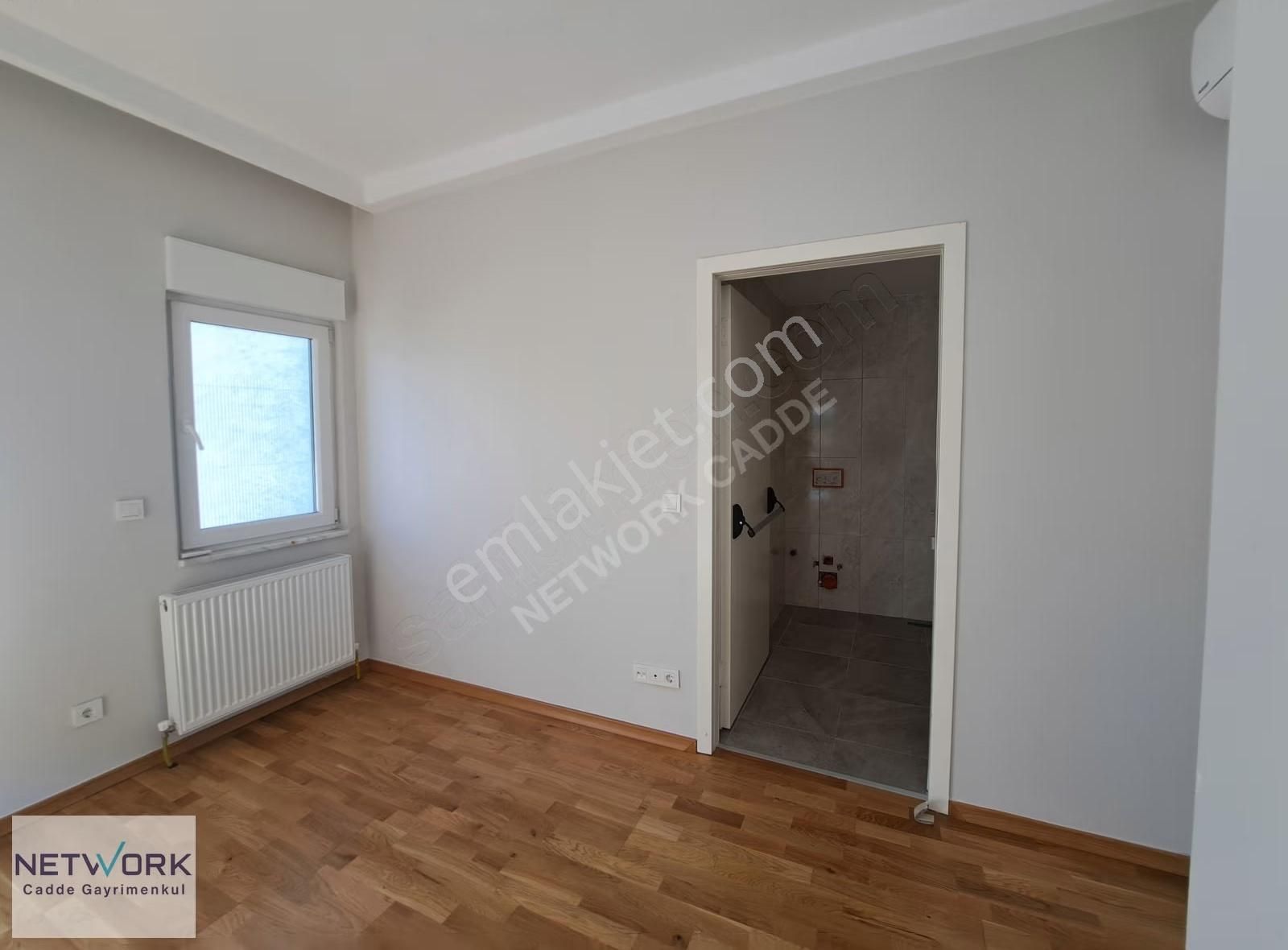 Caddebostan Sahil'de Yeni Binada Yüksek Kat 1+1 Daire - Görsel 13