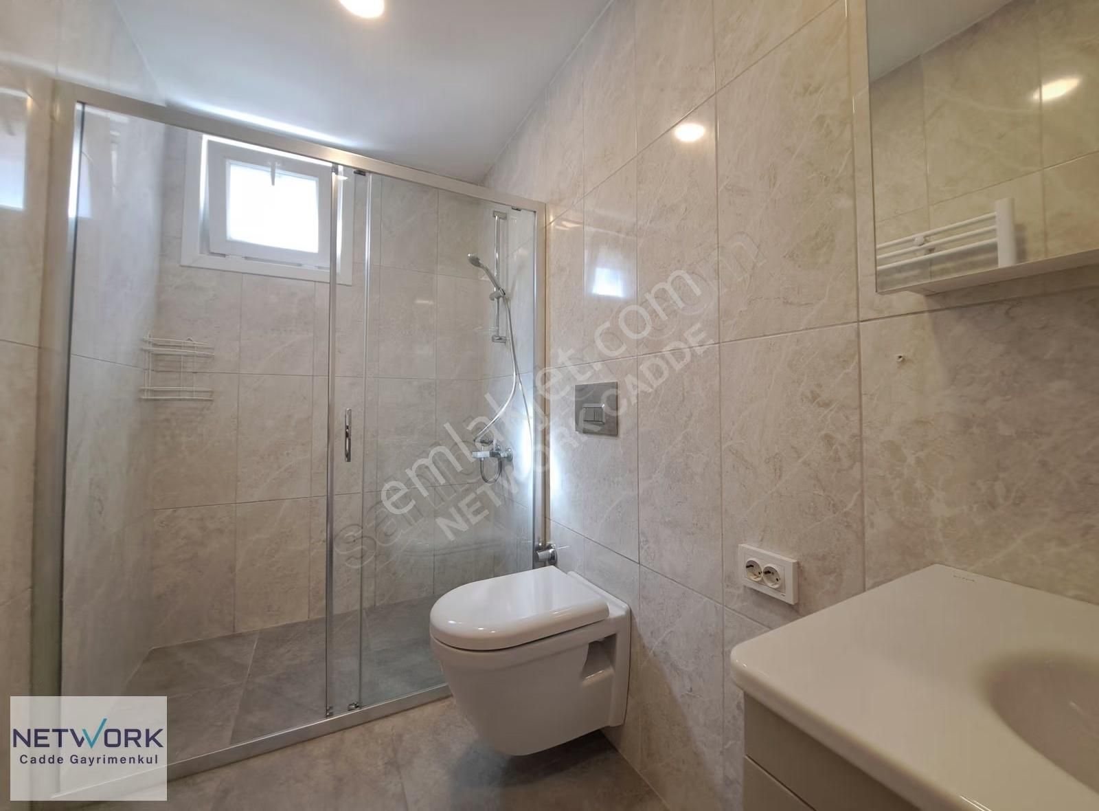 Caddebostan Sahil'de Yeni Binada Yüksek Kat 1+1 Daire - Görsel 5